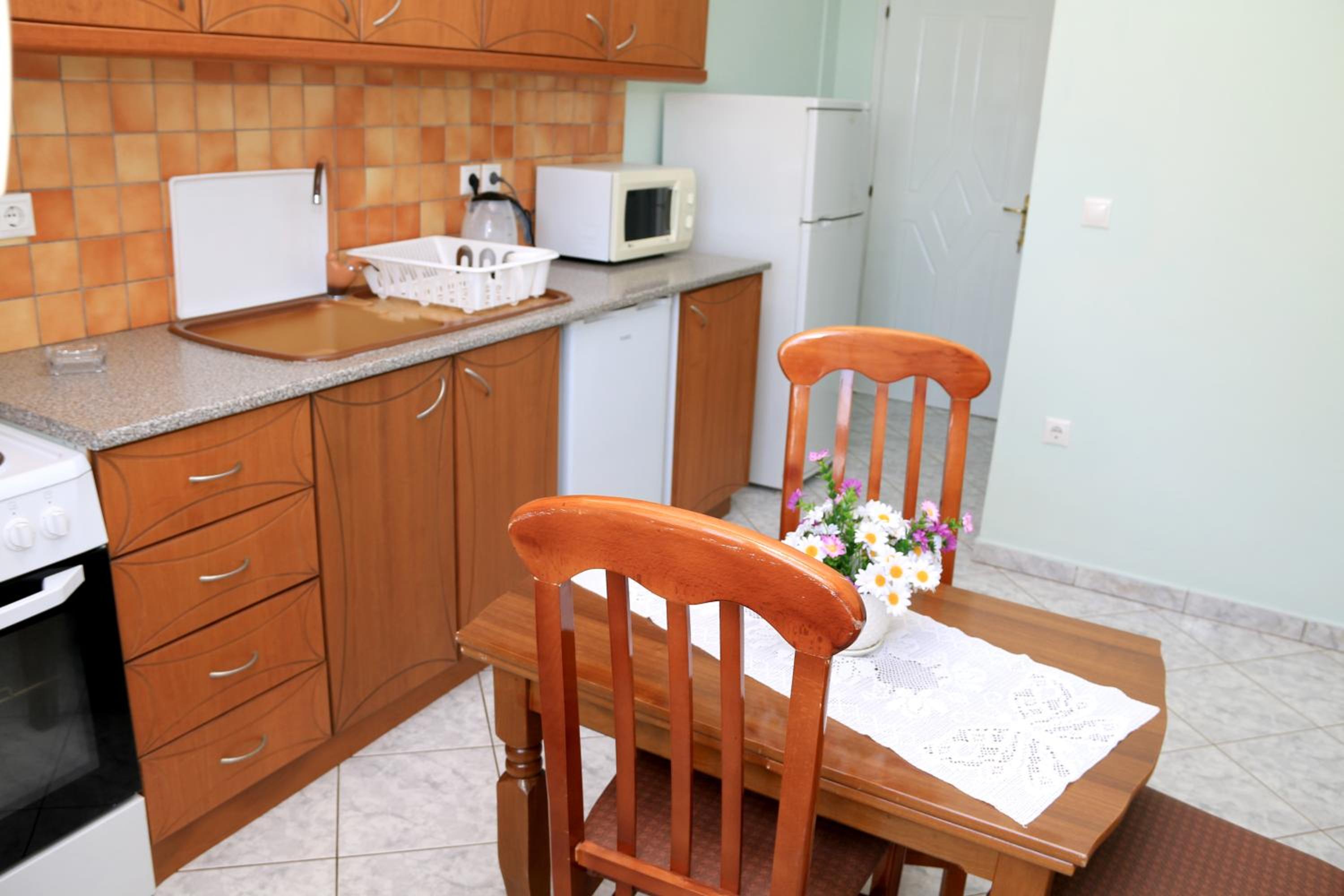 Isabela Apartments