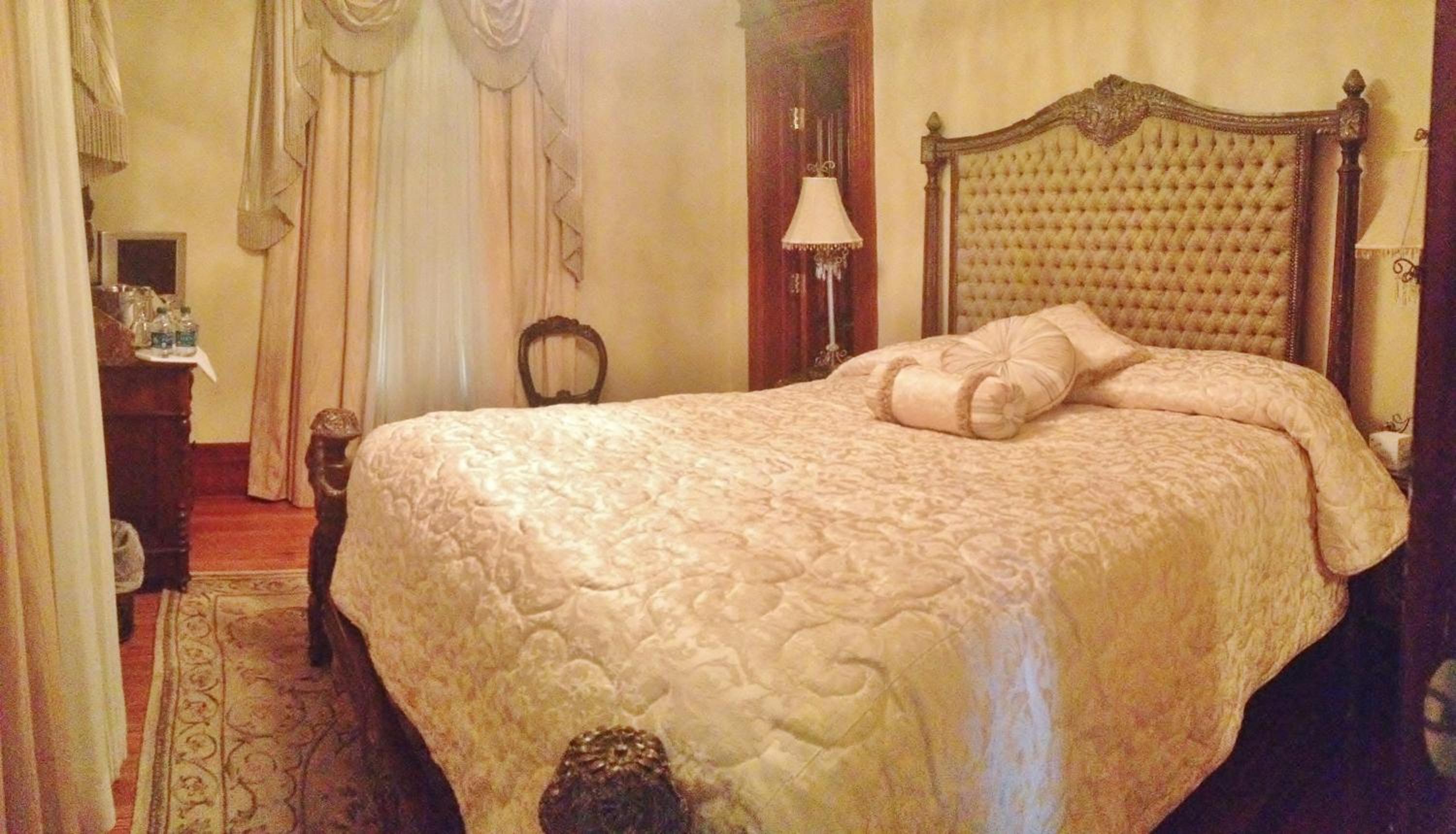 The Hotel Magnolia