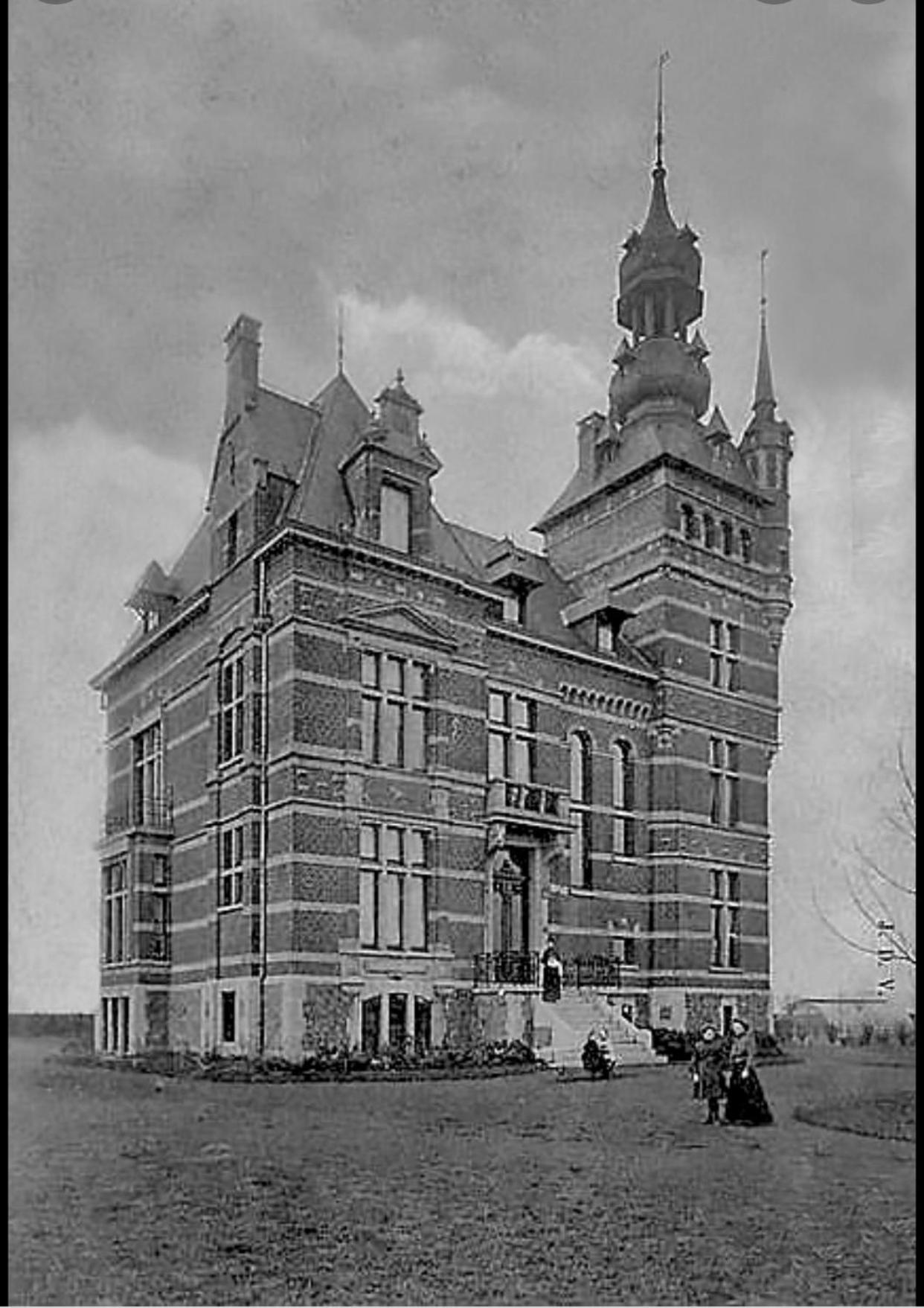 Photo 25