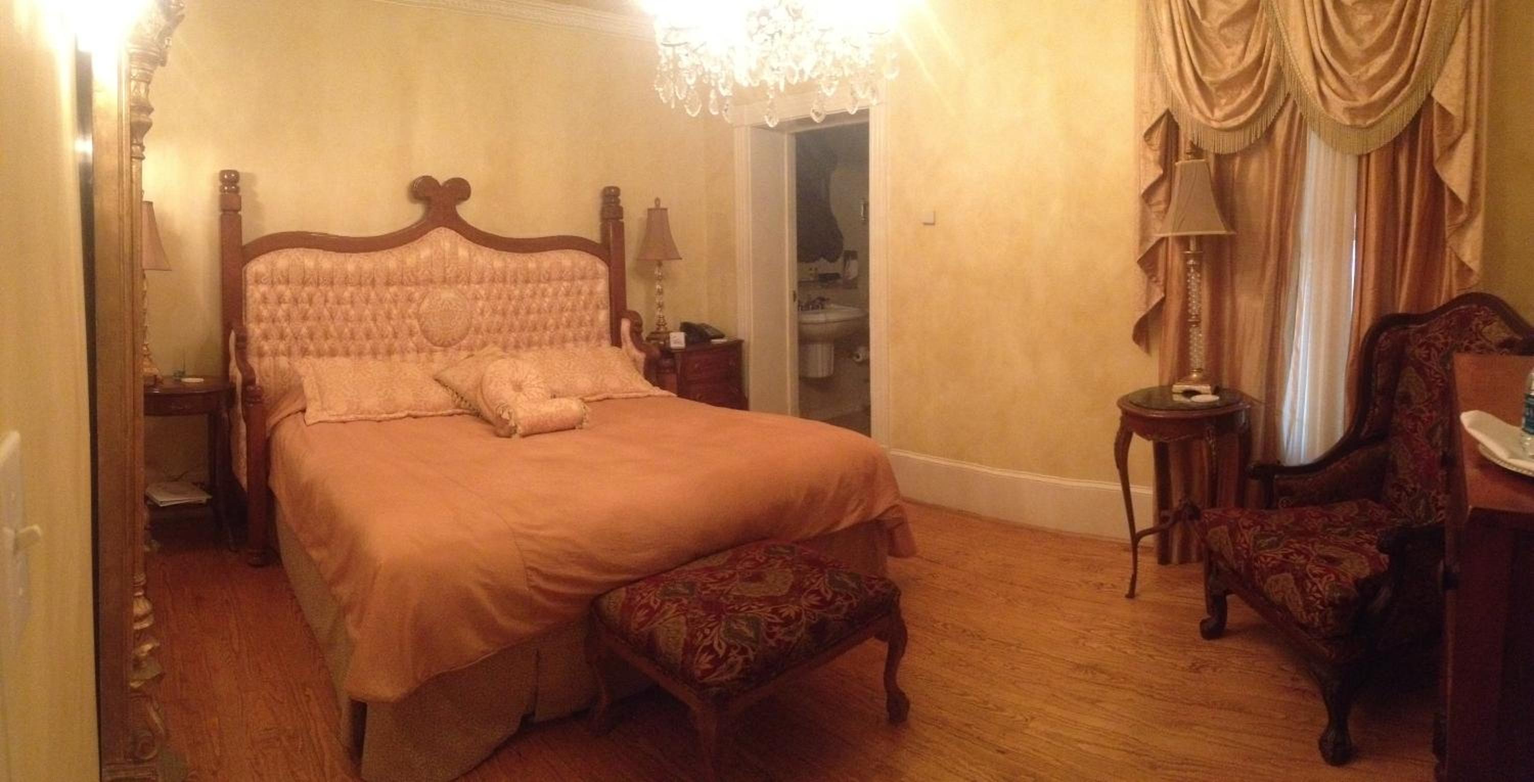 The Hotel Magnolia