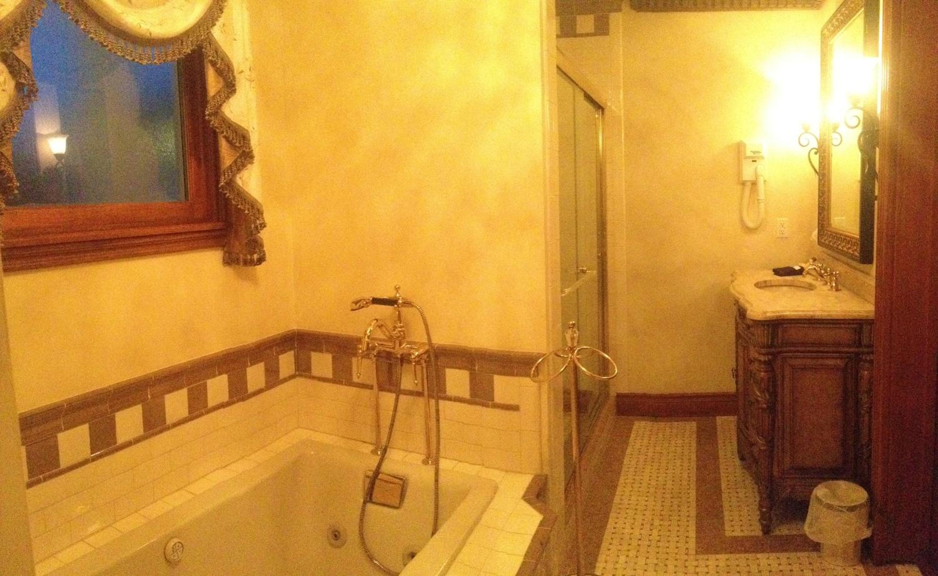 The Hotel Magnolia