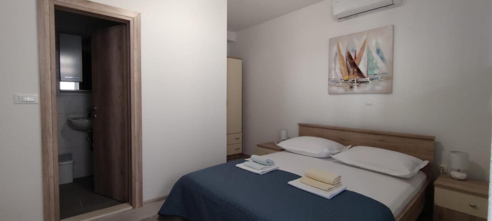 Studio apartman Ana view 2