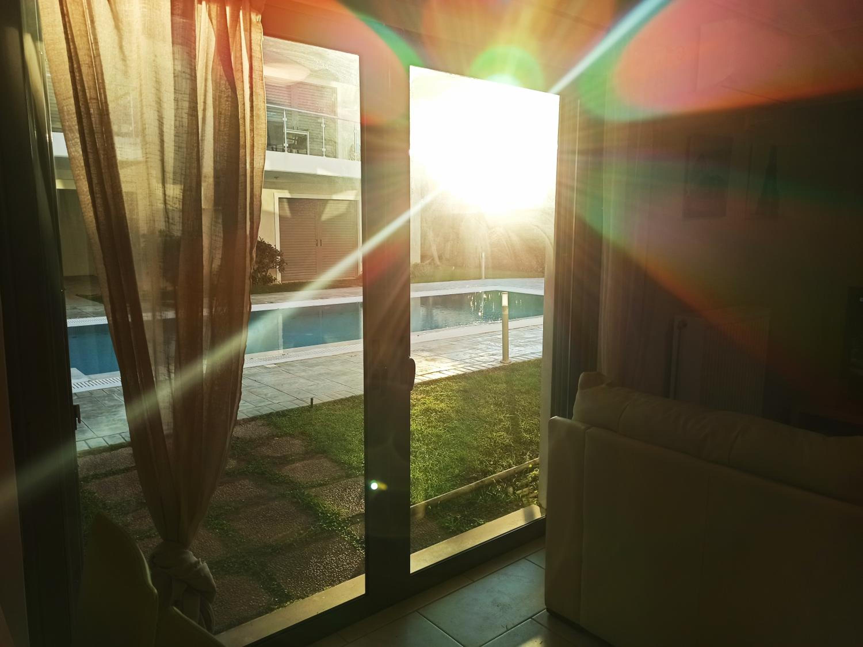 Hotel Nikola's 4 season apartment by the sea and airport - Image 1