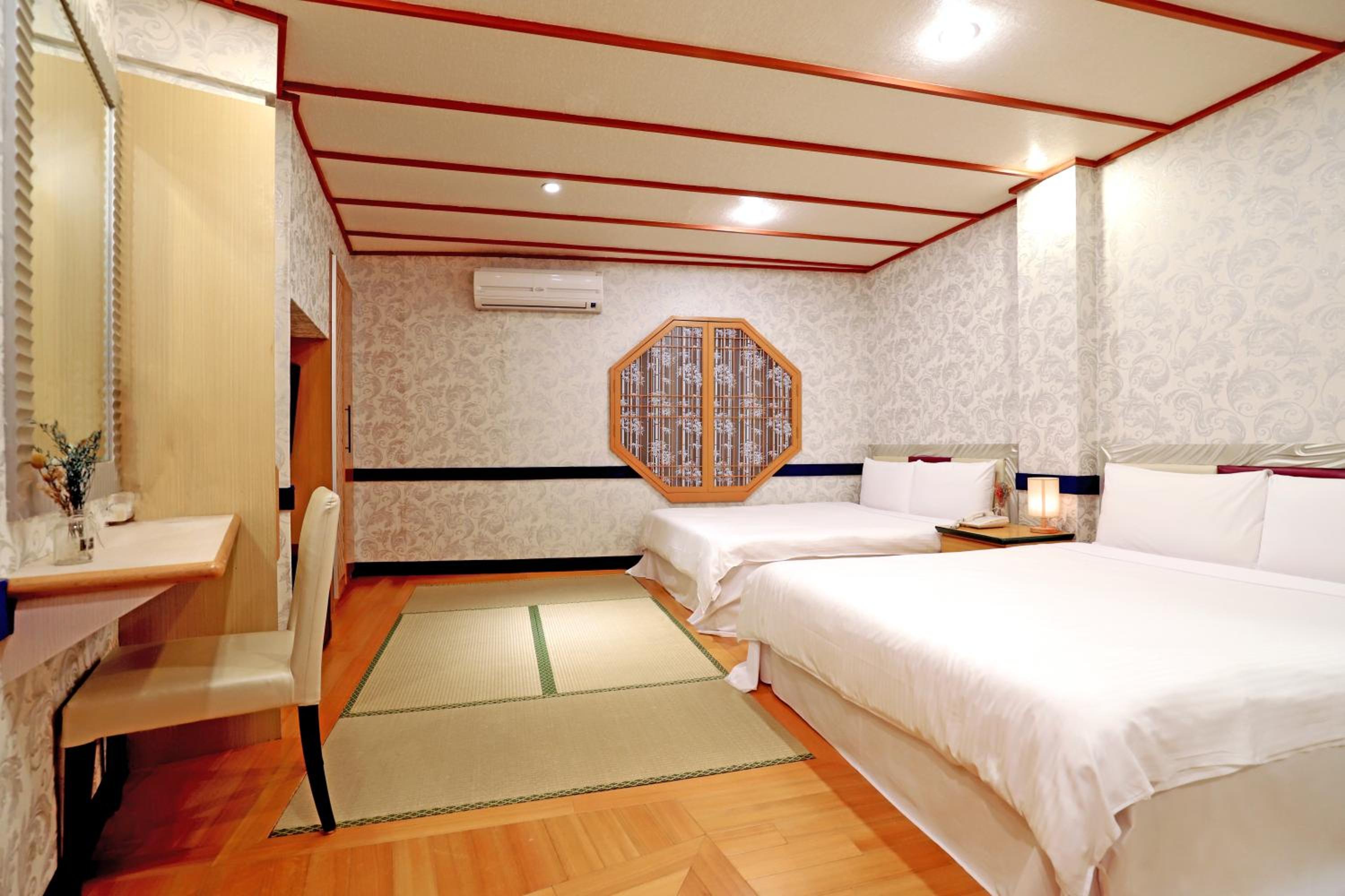 Gorgeous Hot Spring Resort