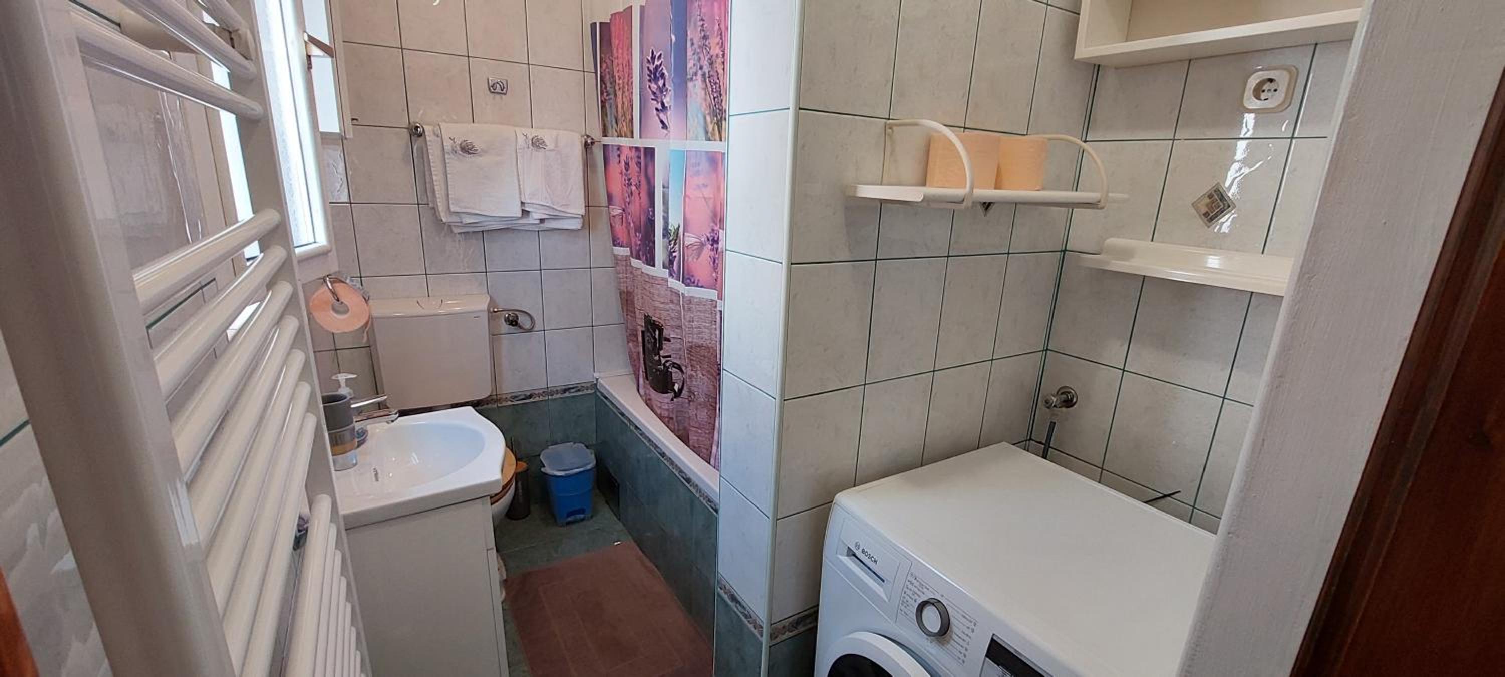 Photo 35