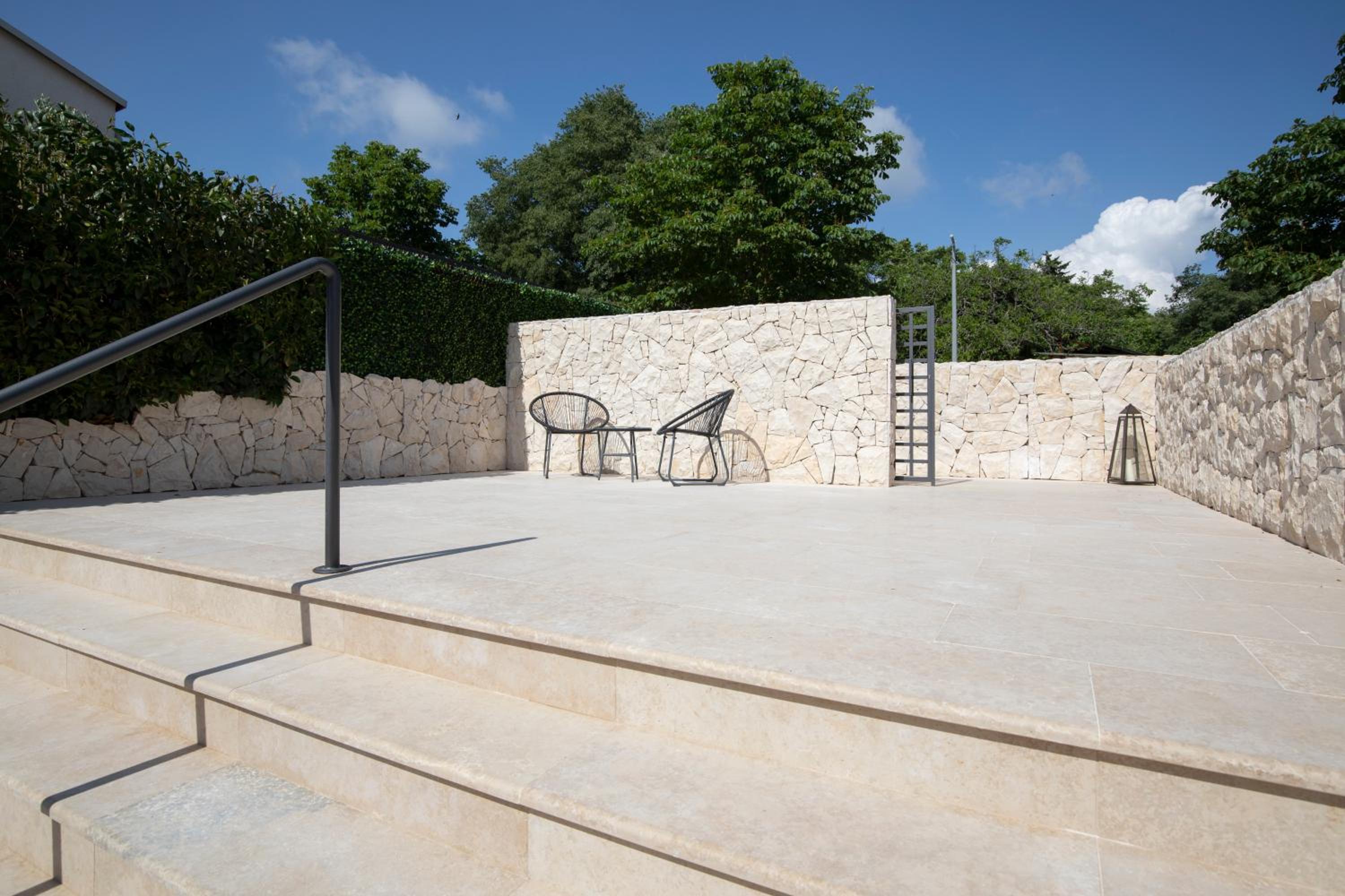 Andresita`s Palace State-of-the-art Tropical Villa view 5