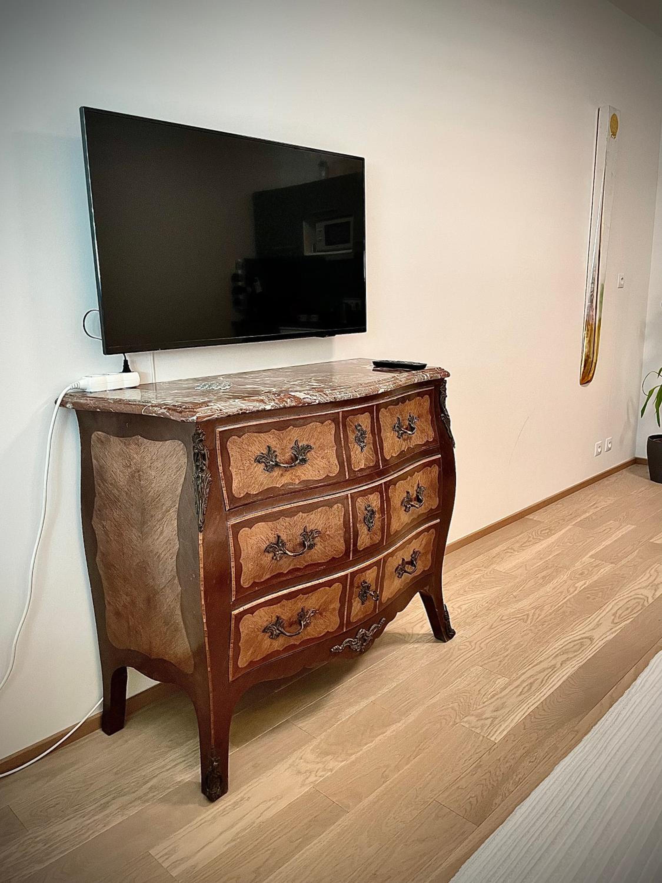 Harfa Apartment 30