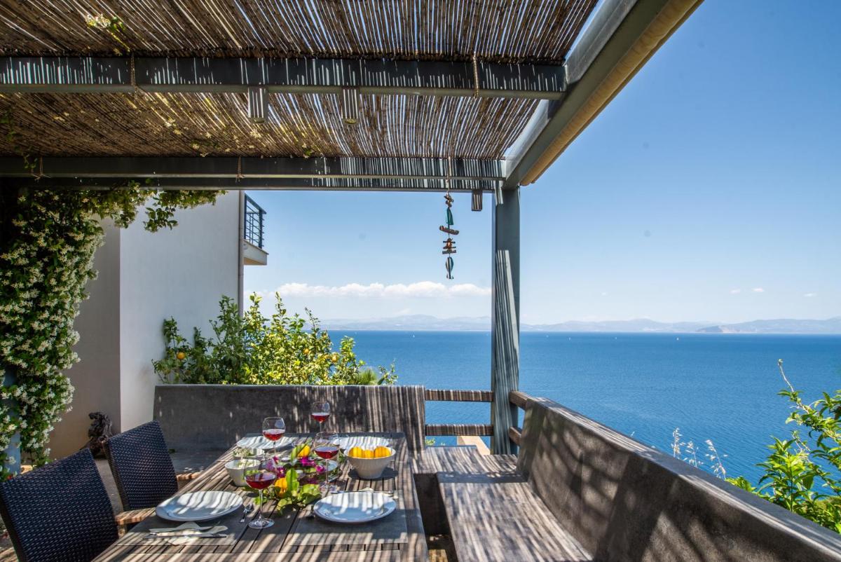 Sea Whisper Villa in Peloponnese photo 3