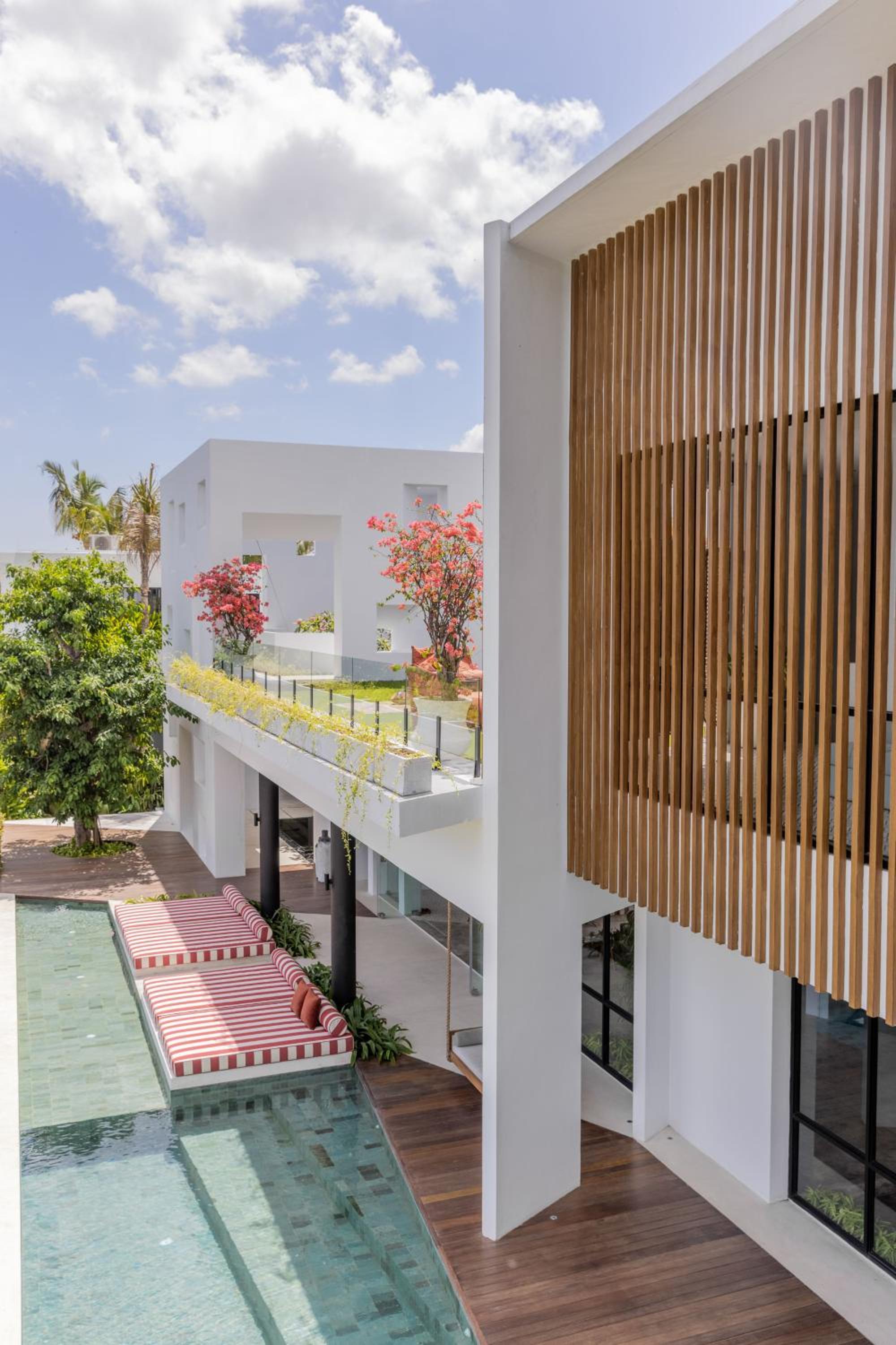 Mandala Clubhouse