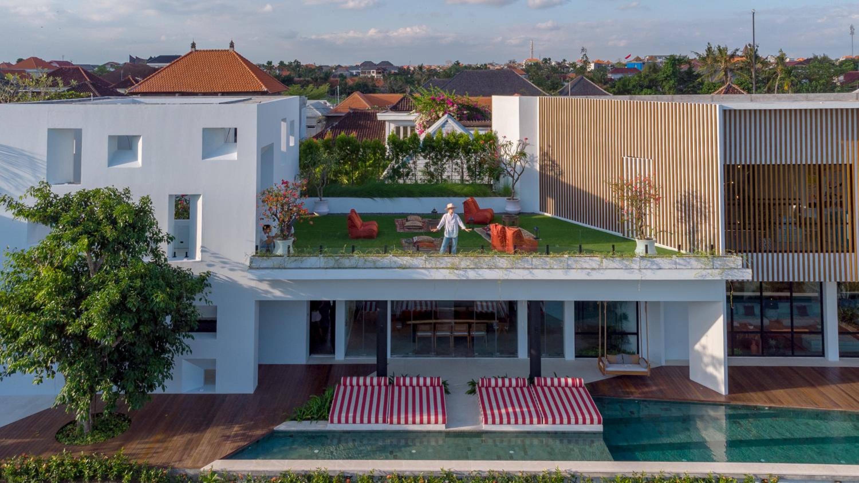 Mandala Clubhouse