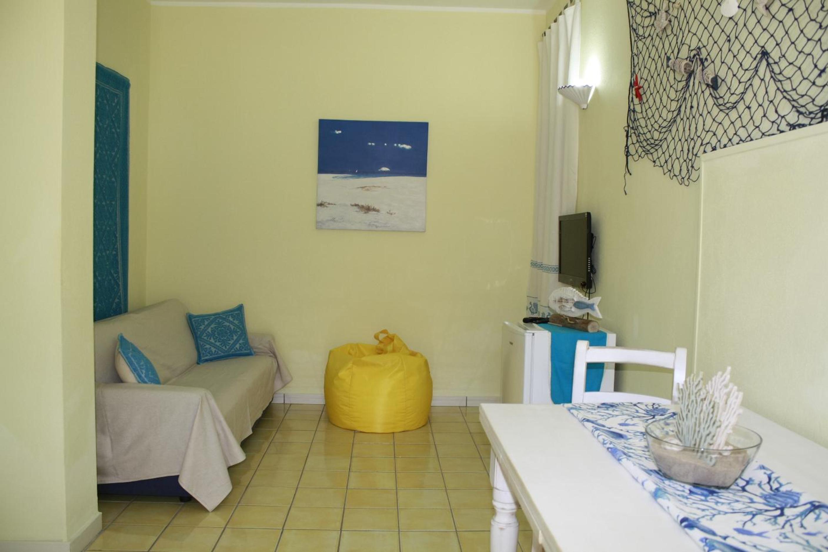 Luigi Apartments&Rooms