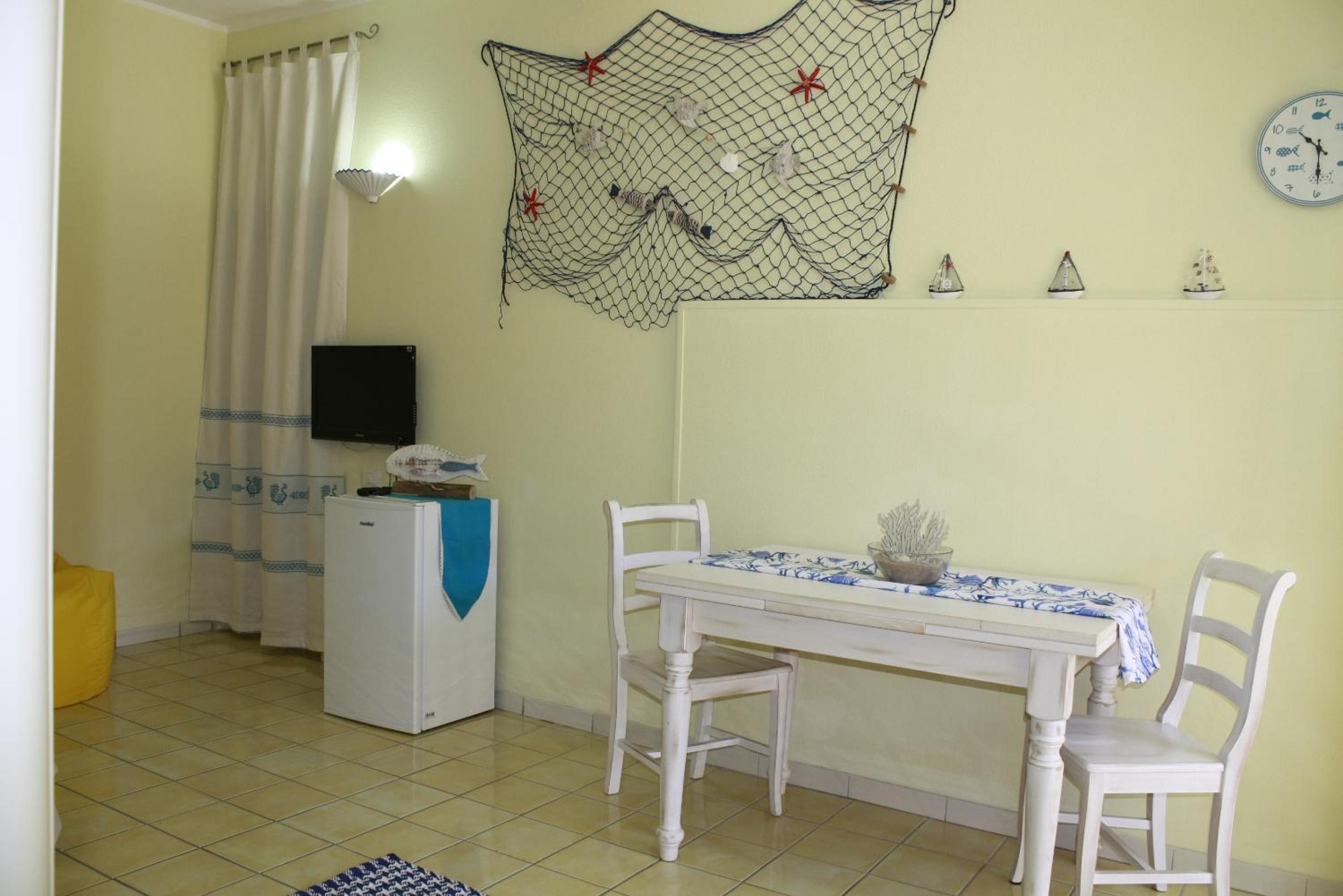 Luigi Apartments&Rooms