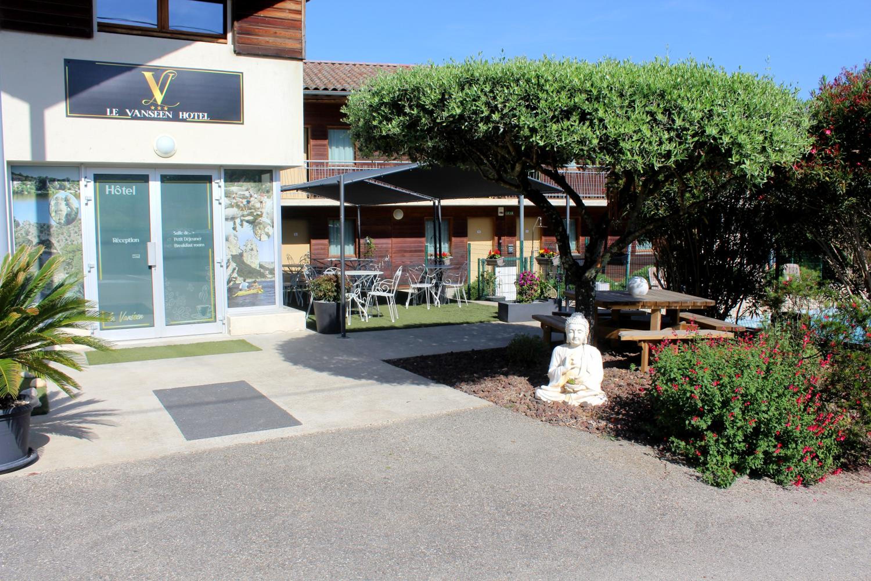 outdoor BBQ area