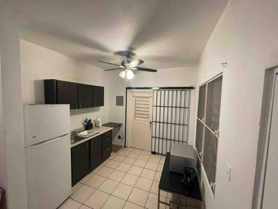 Large 5 Bedrooms Home in Bayamon Puerto Rico view 3