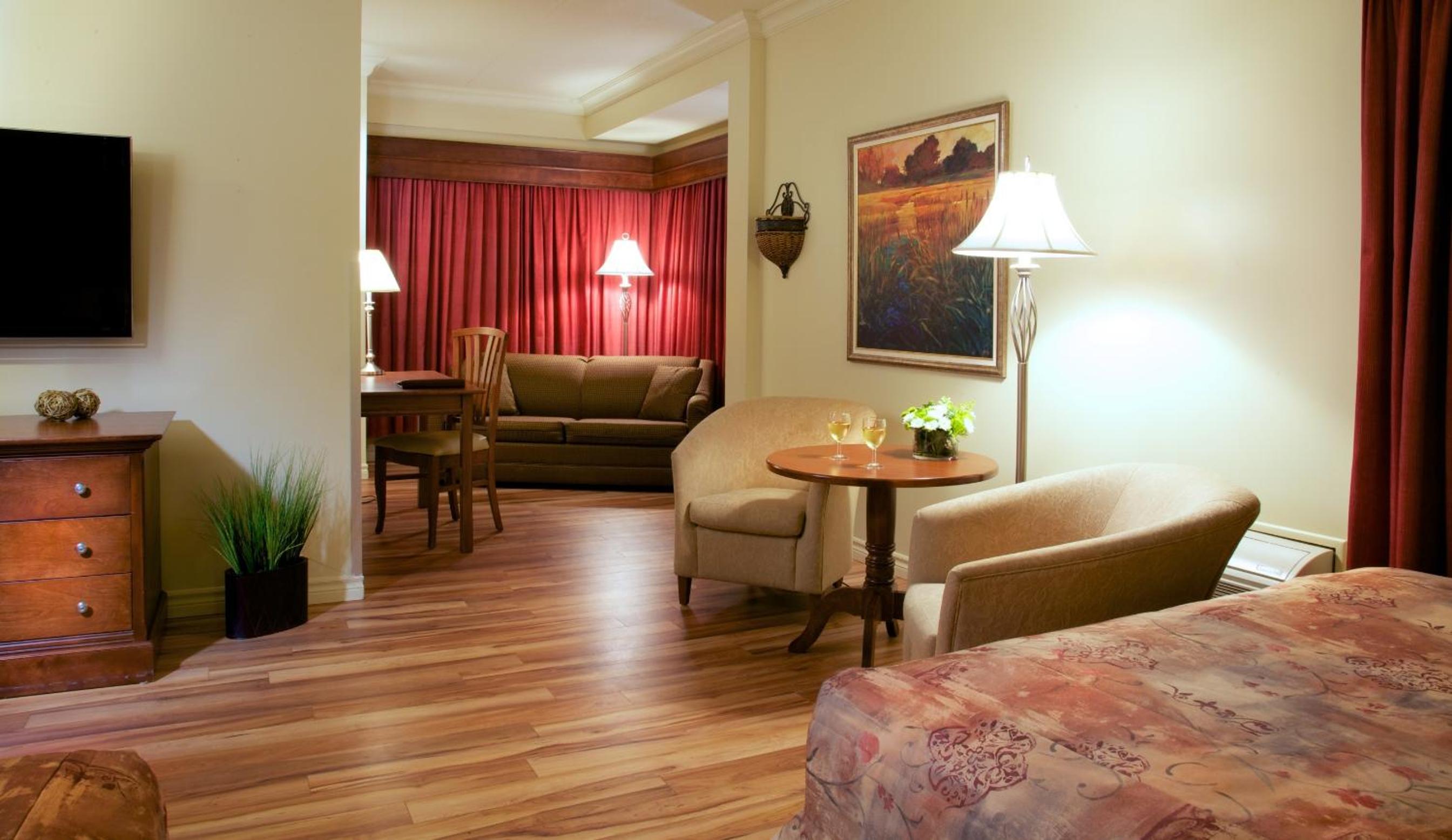 Levis Vacations - Hotel L'Oie des neiges - Property Image 46