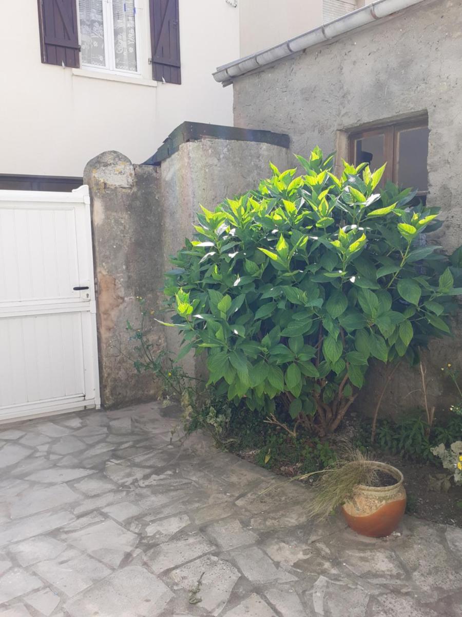 La Bonne Brise view 2