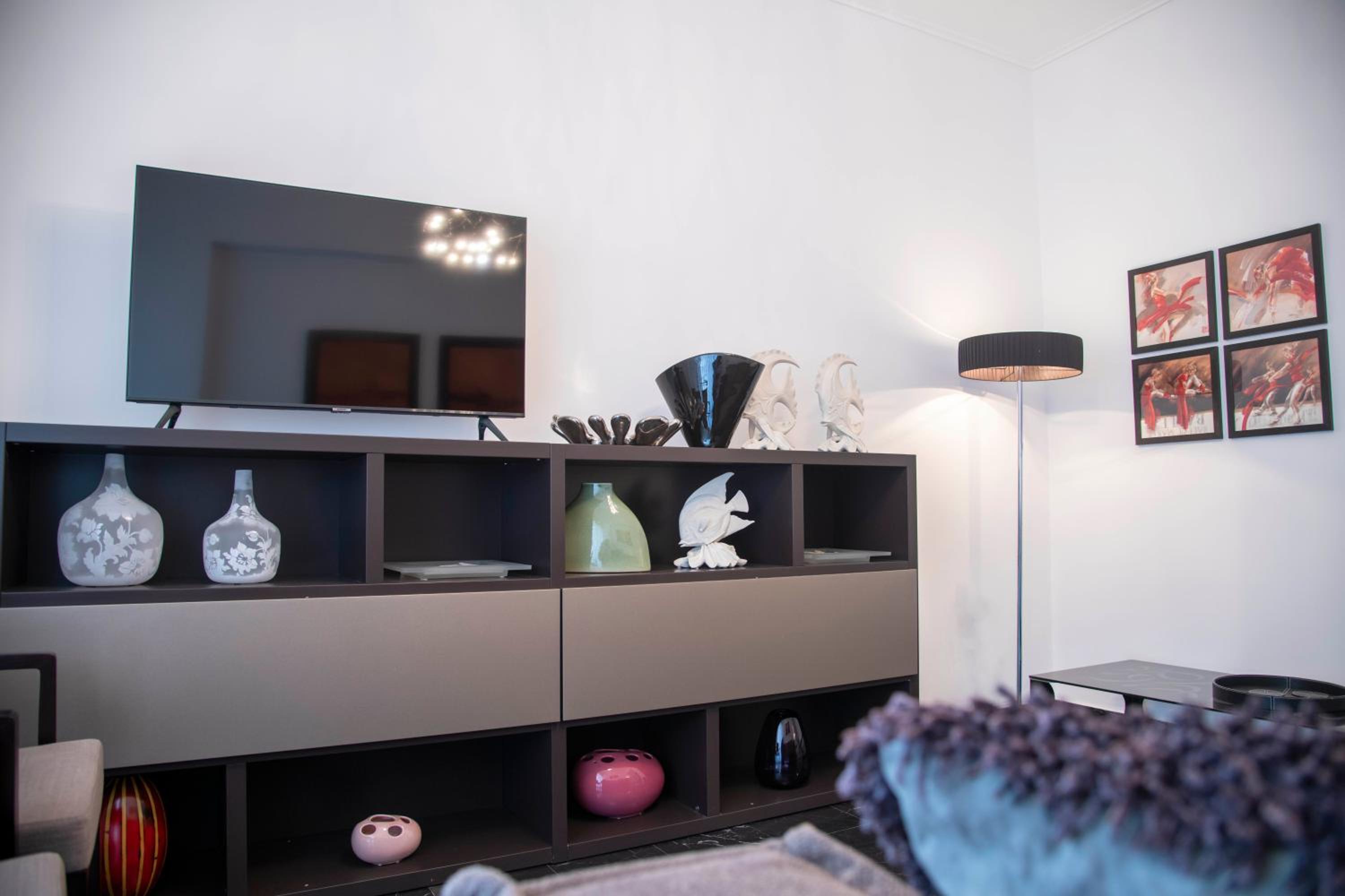 Konstantinos Stylish Brand New Apt in the heart of Athens