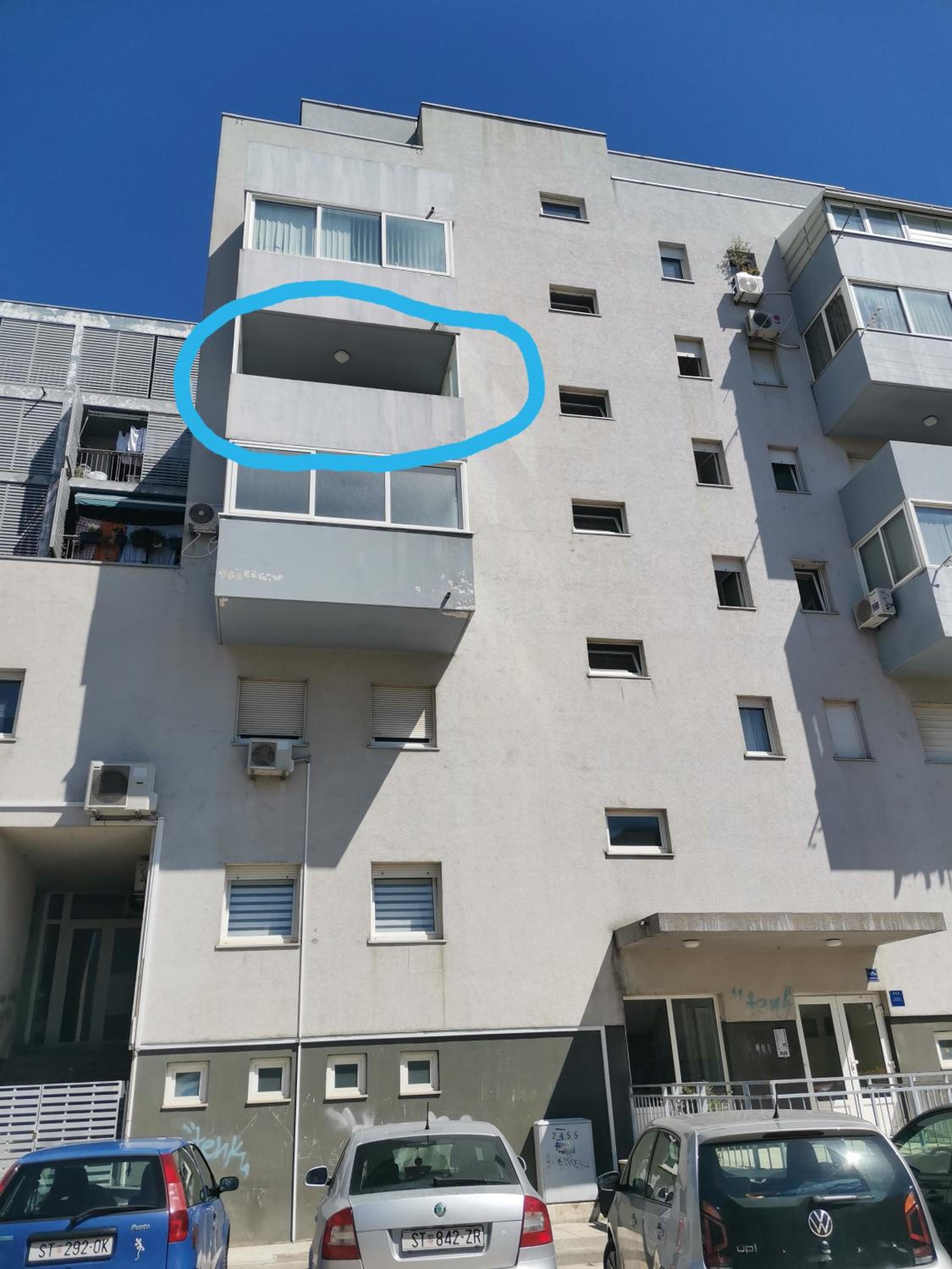 Apartment Sky view 4