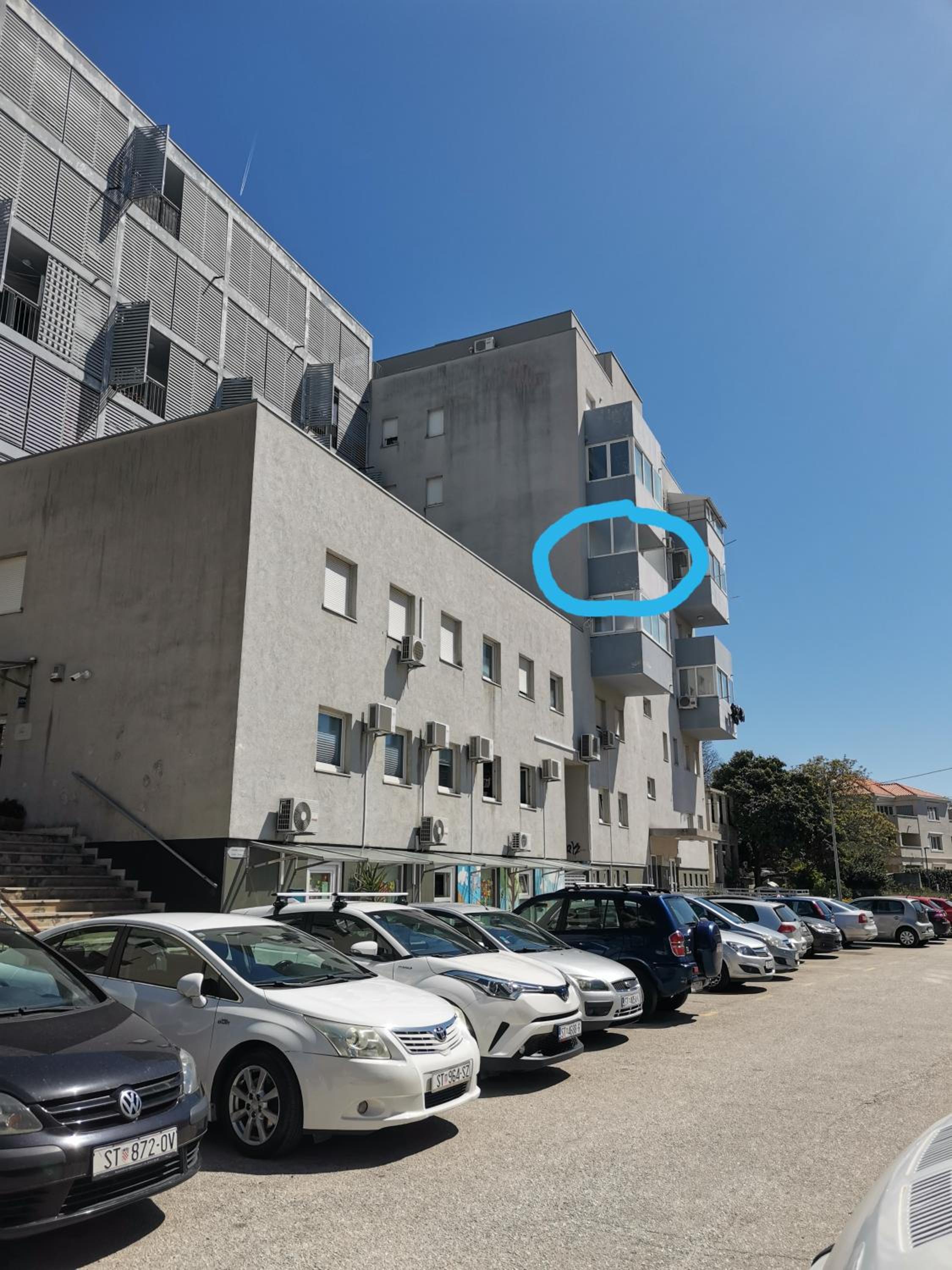 Apartment Sky view 3