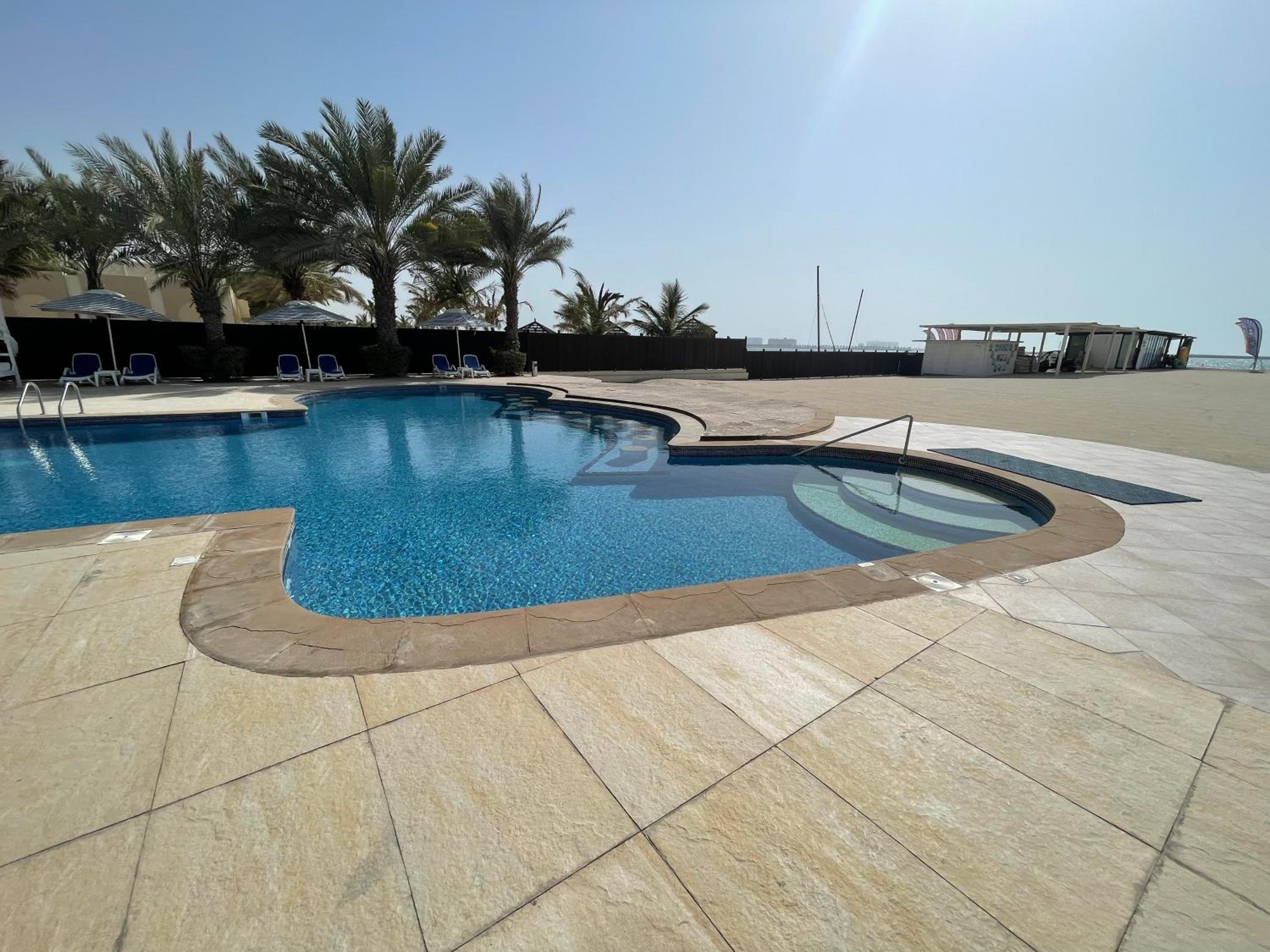 Private Suites Al Hamra Palace at golf & sea resort
