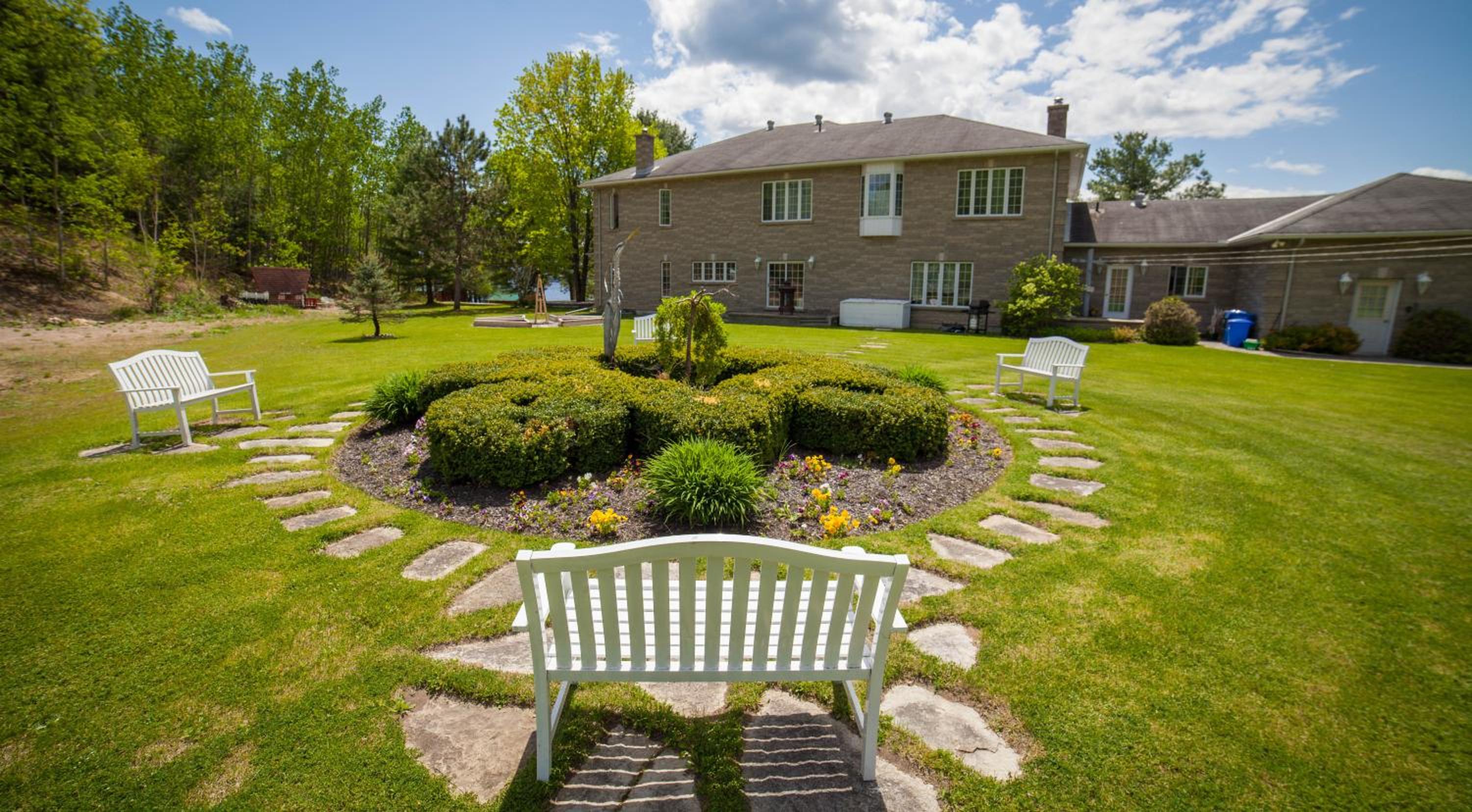 Greystone on Golden Lake