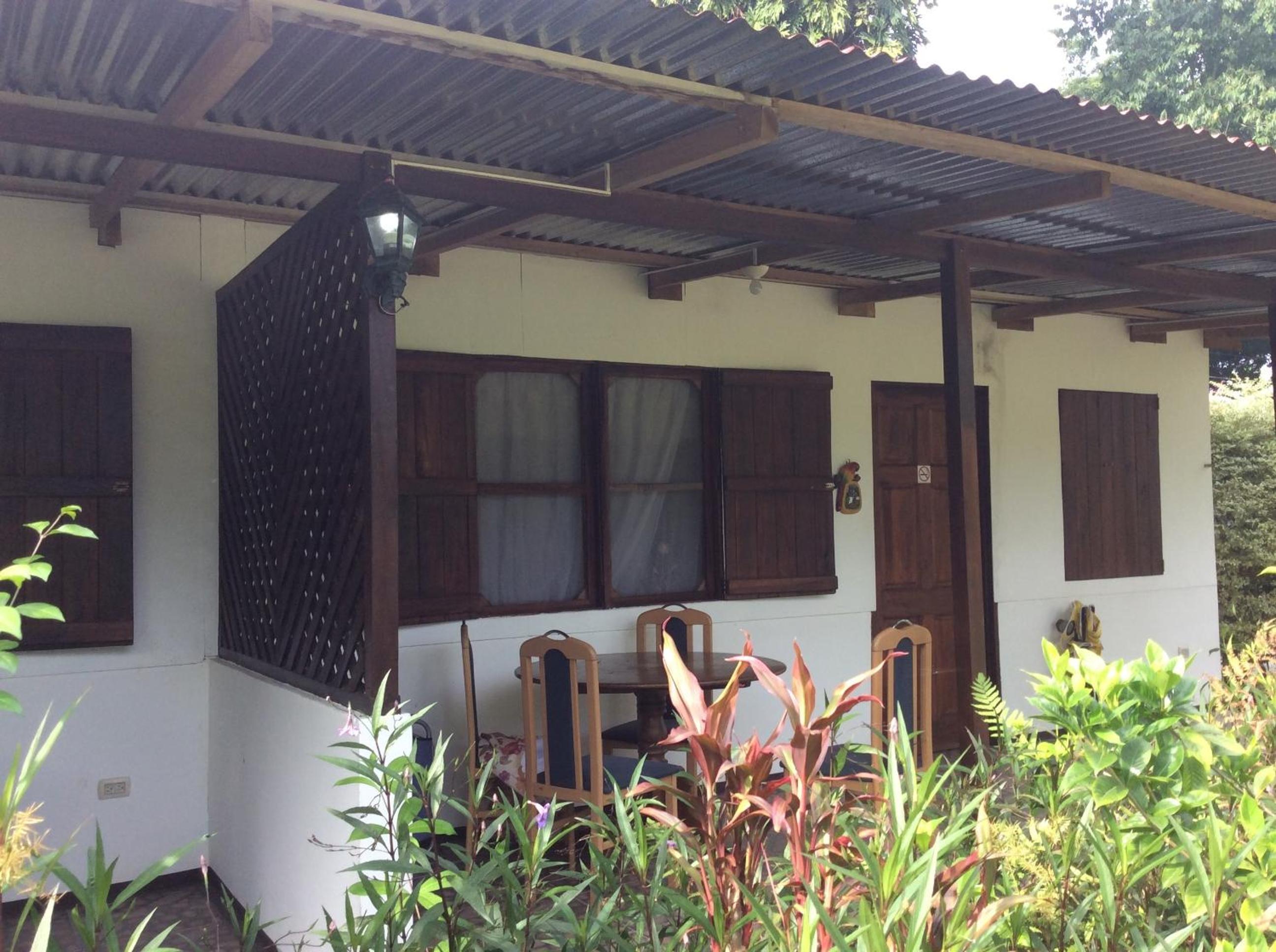 Cabinas Los Tucanes