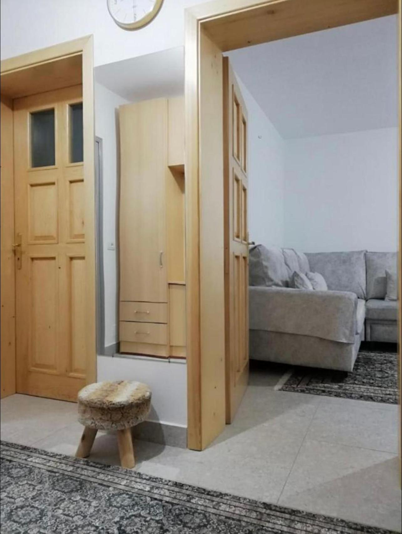 ROMANCE Apartments