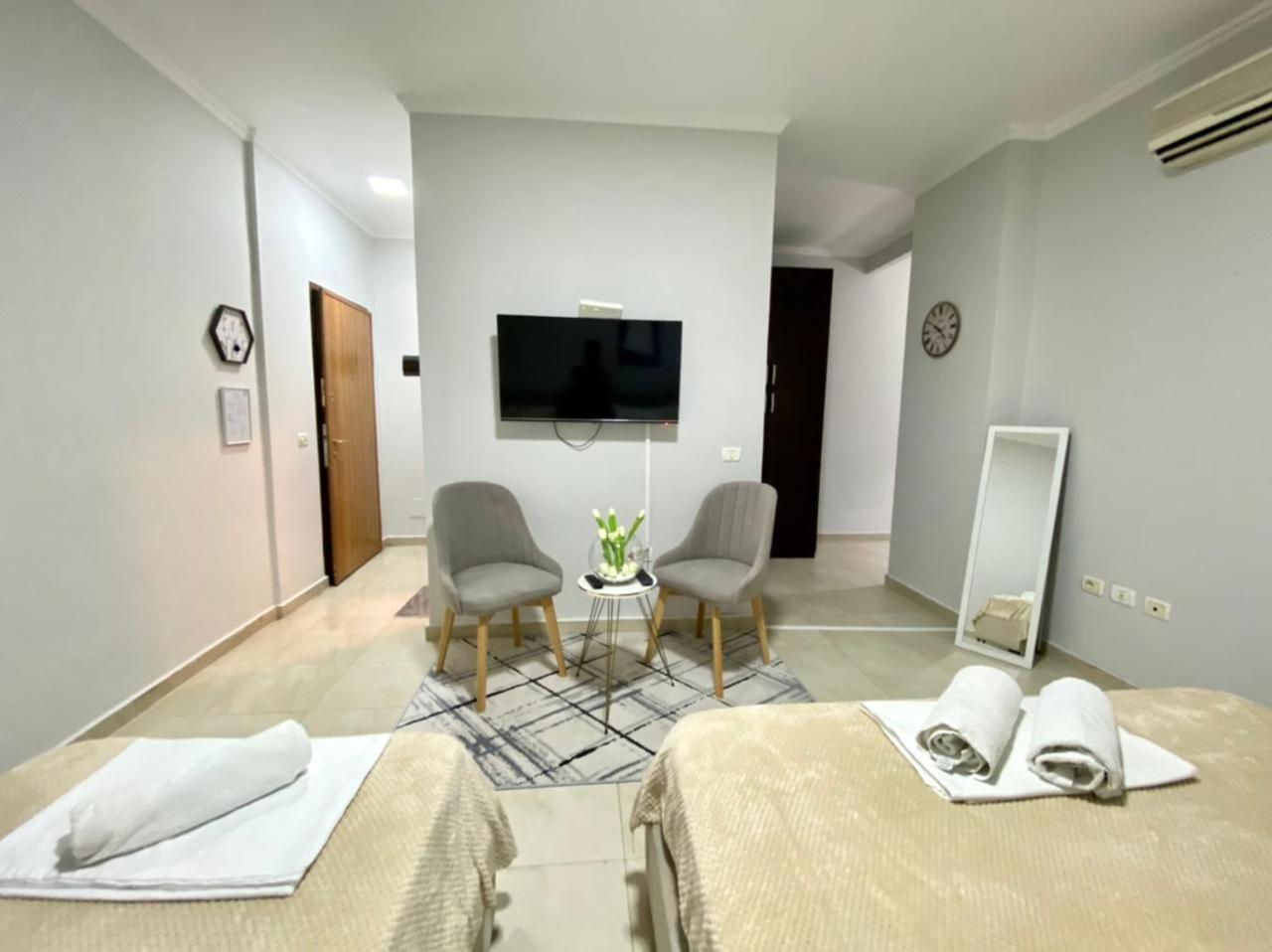 Chlo apartment 1 Tirane
