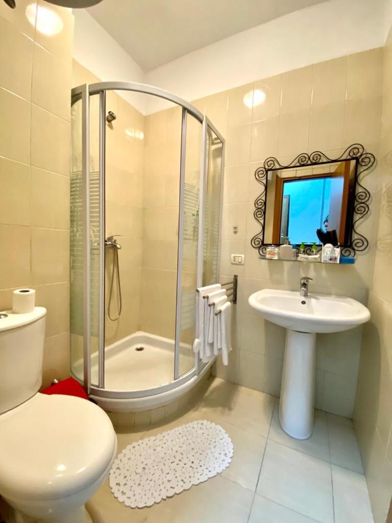 Chlo apartment 1 Tirane