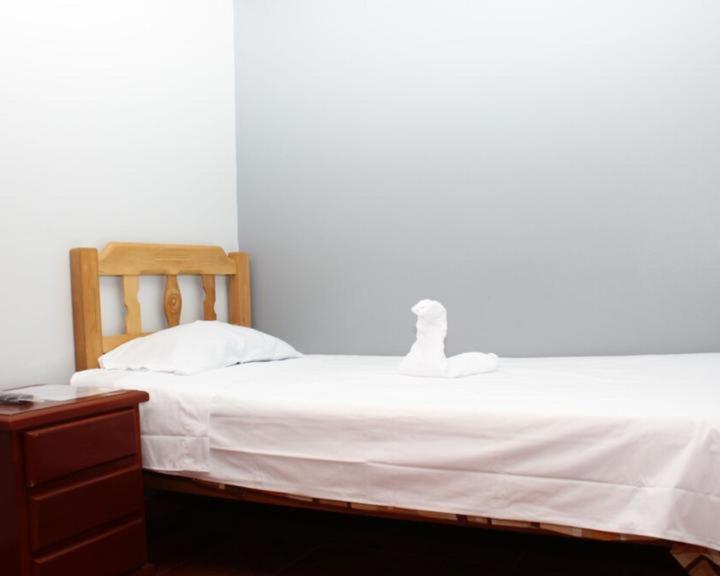 Hostal Las Fresas Lima Airport