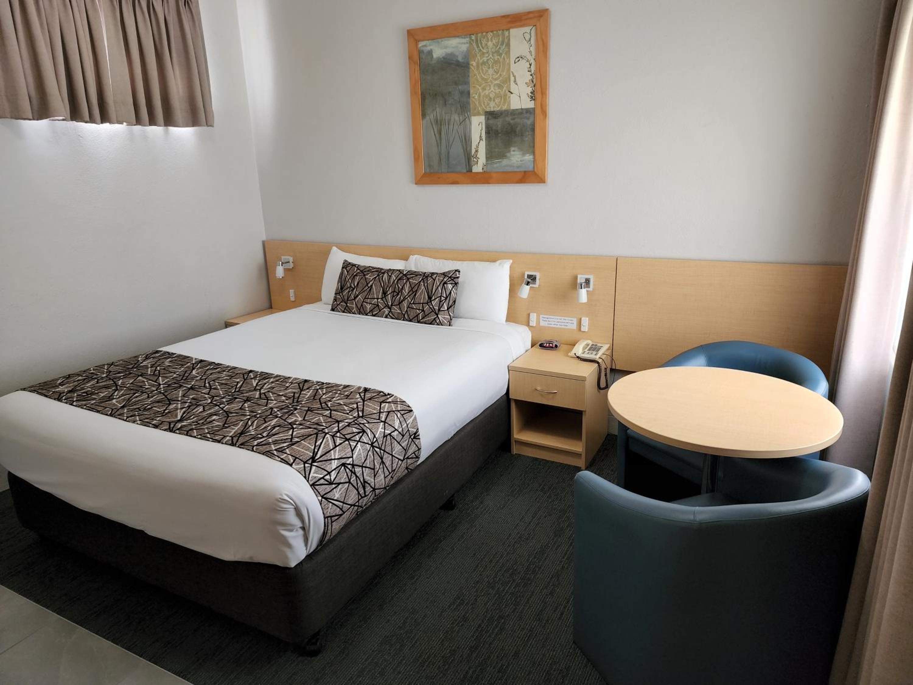 Bathurst Motor Inn