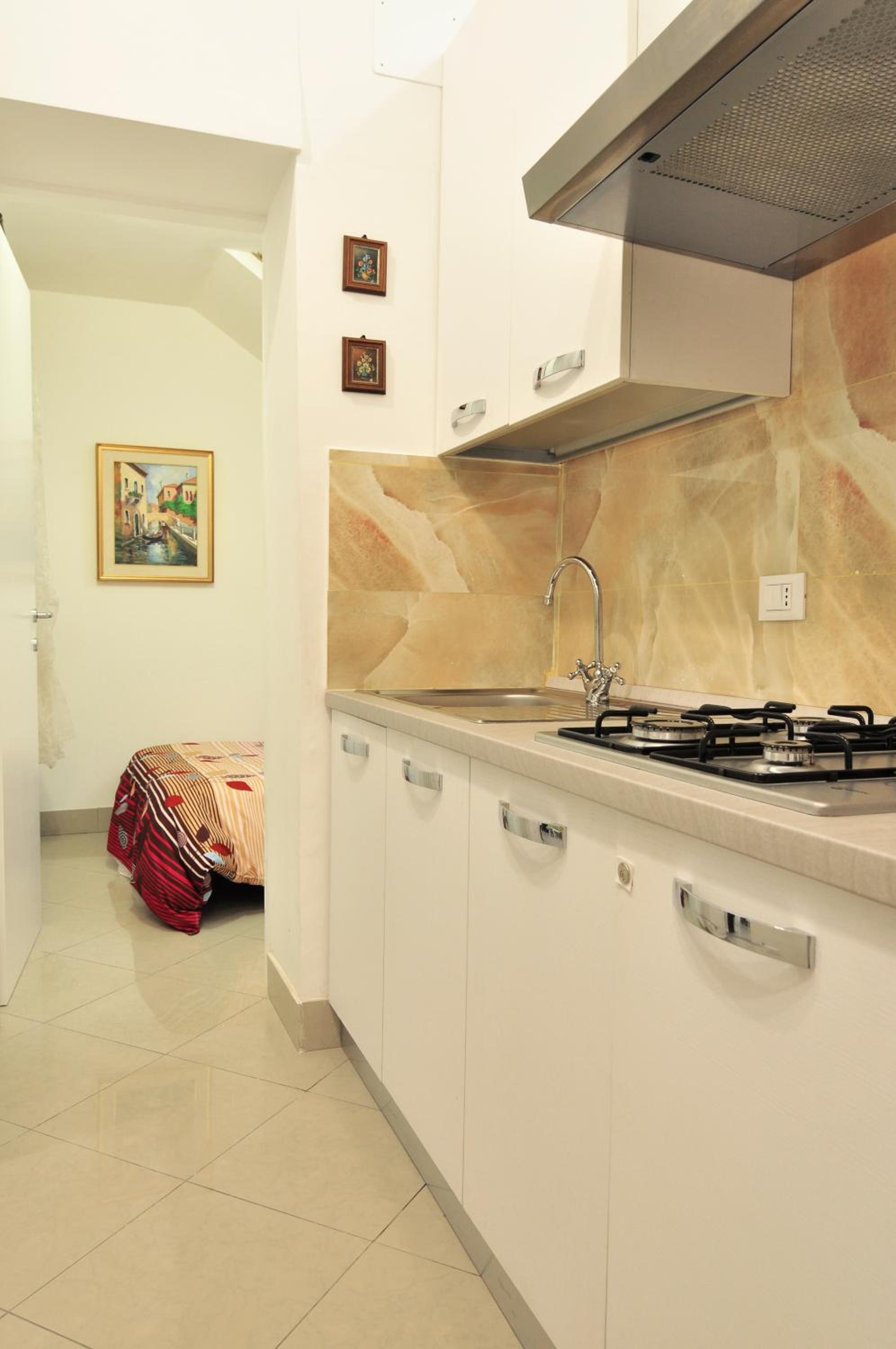 COZY APARTMENT NEAR RIALTO BRIDGE/ ST.MARK SQUARE