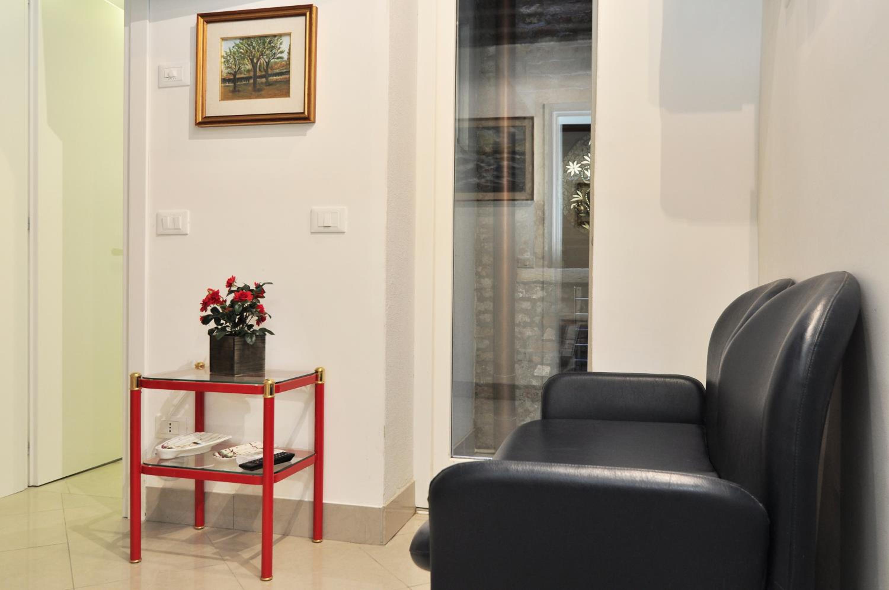 COZY APARTMENT NEAR RIALTO BRIDGE/ ST.MARK SQUARE