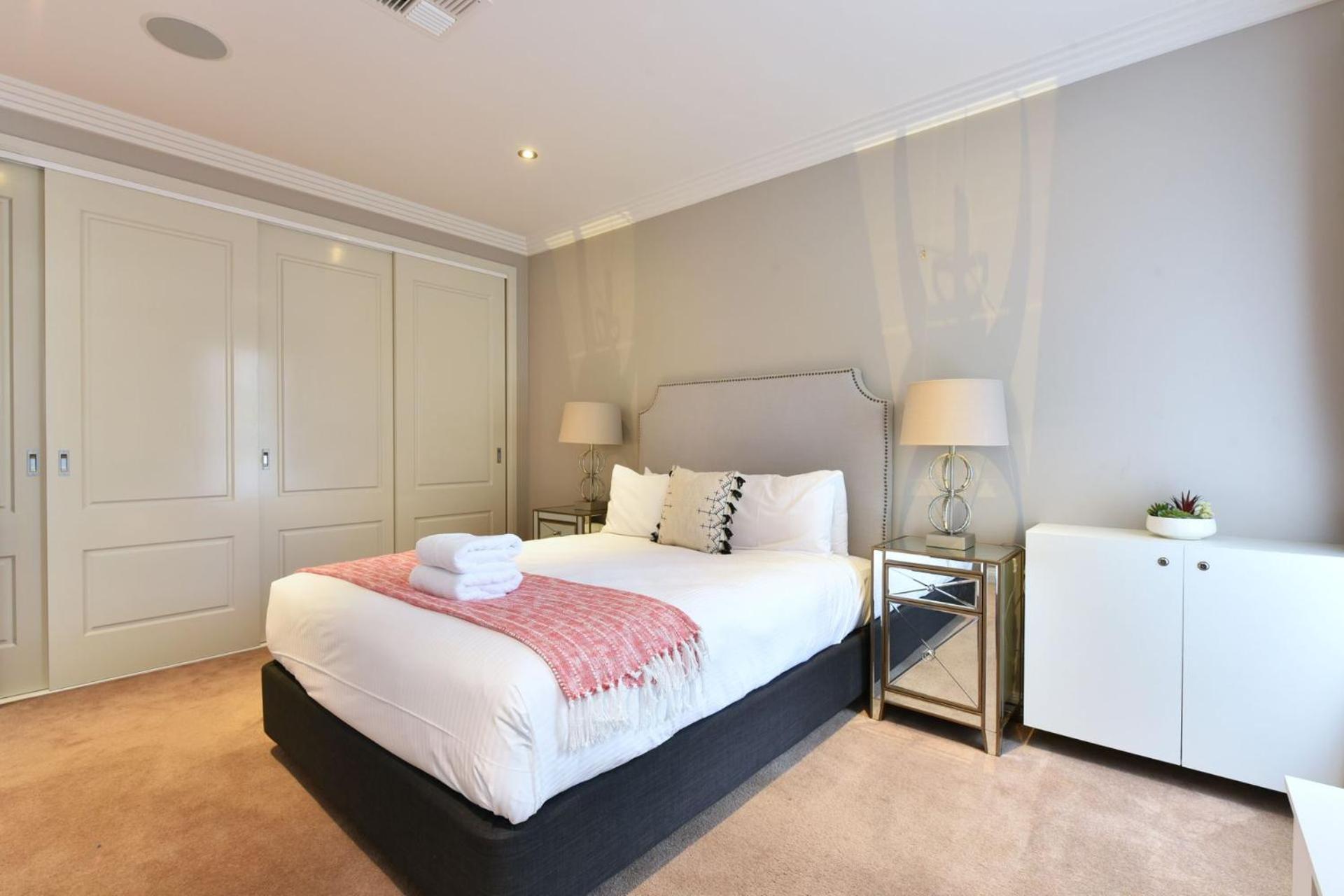 Luxury Hunter Valley Manor Estate Located in Central Hunter Valley