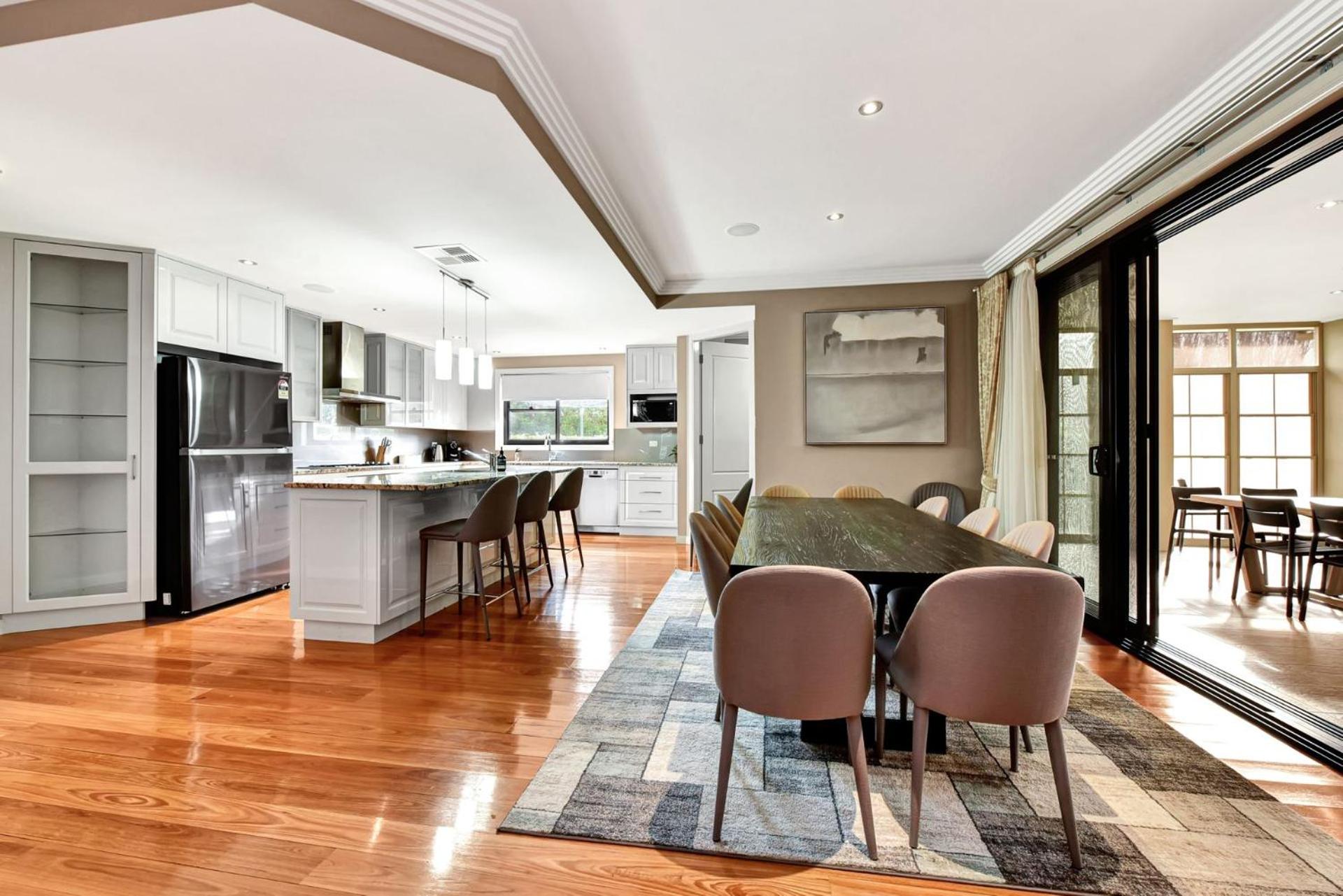 Luxury Hunter Valley Manor Estate Located in Central Hunter Valley
