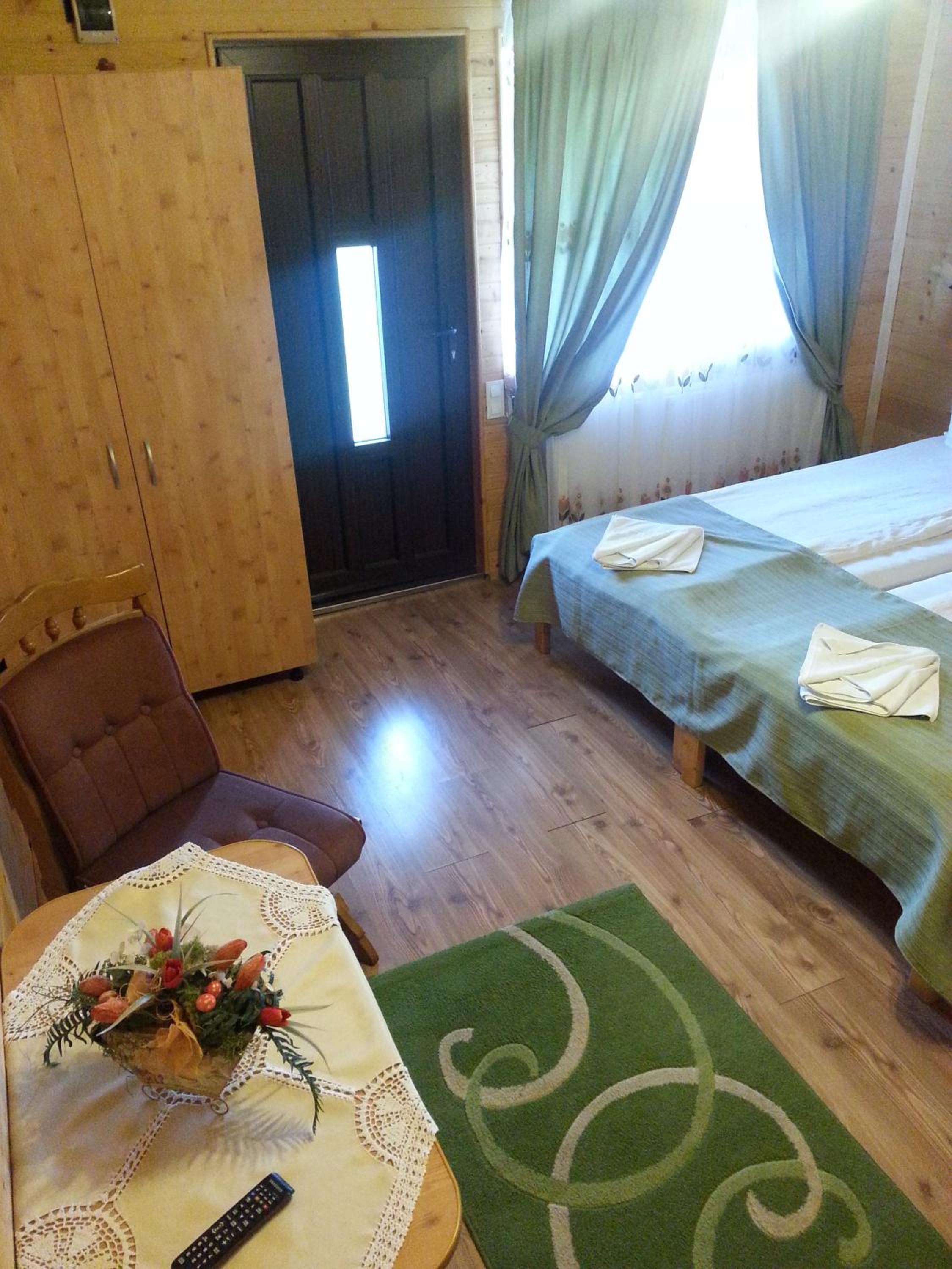 Photo 47