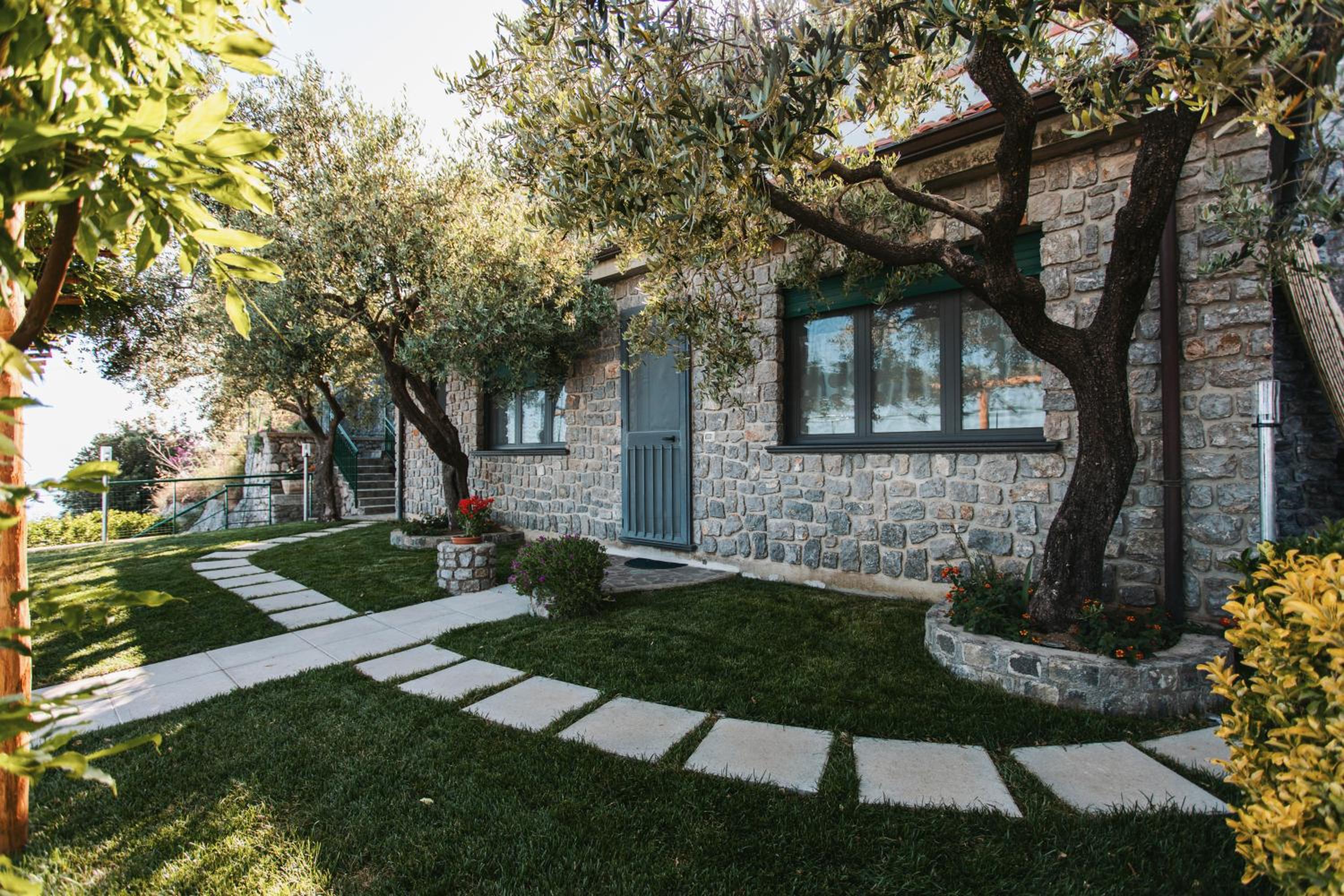 Apartments PARADISE GARDEN Holiday House