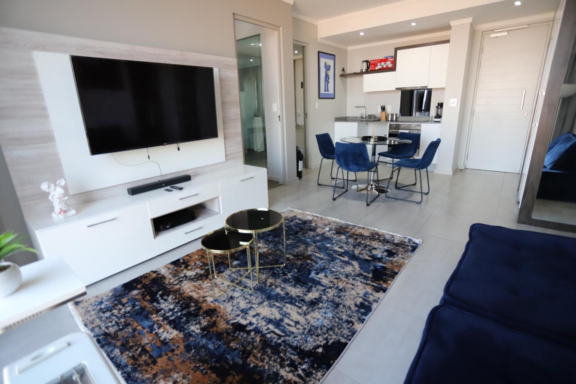 Sandton Apartment 15 West Road South