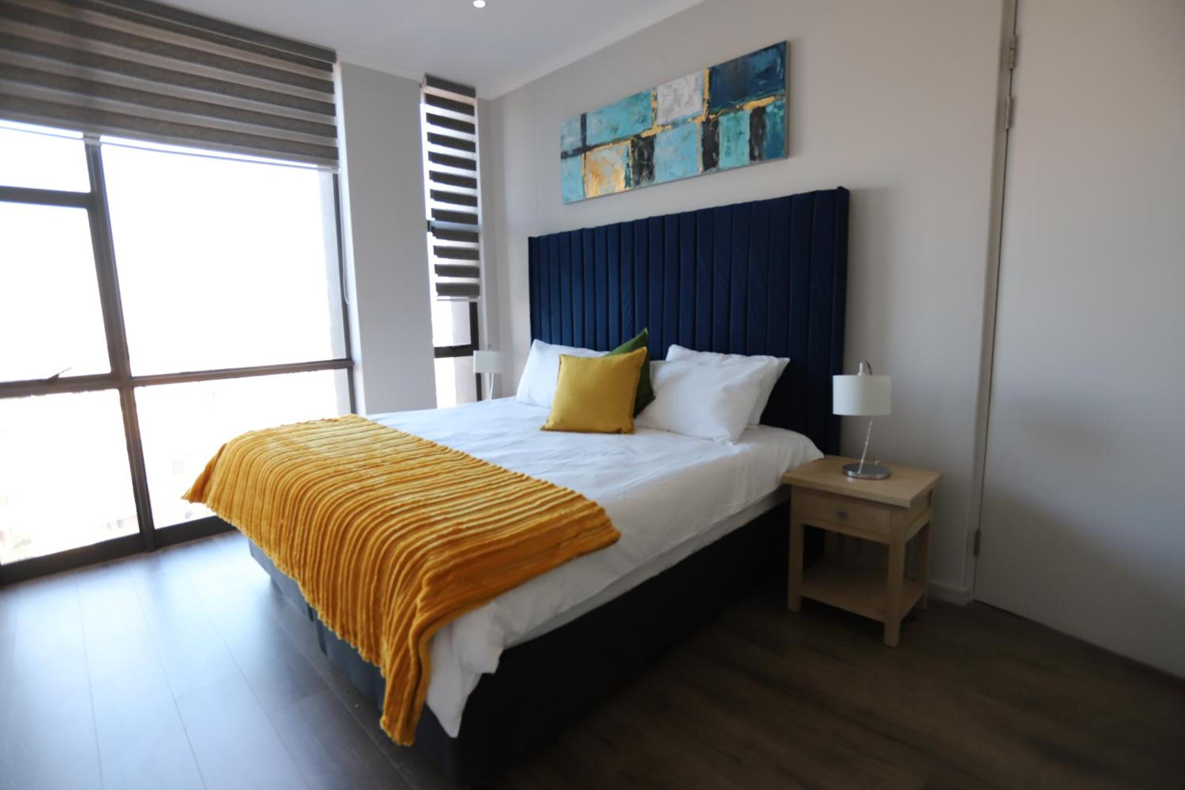 Sandton Apartment 15 West Road South