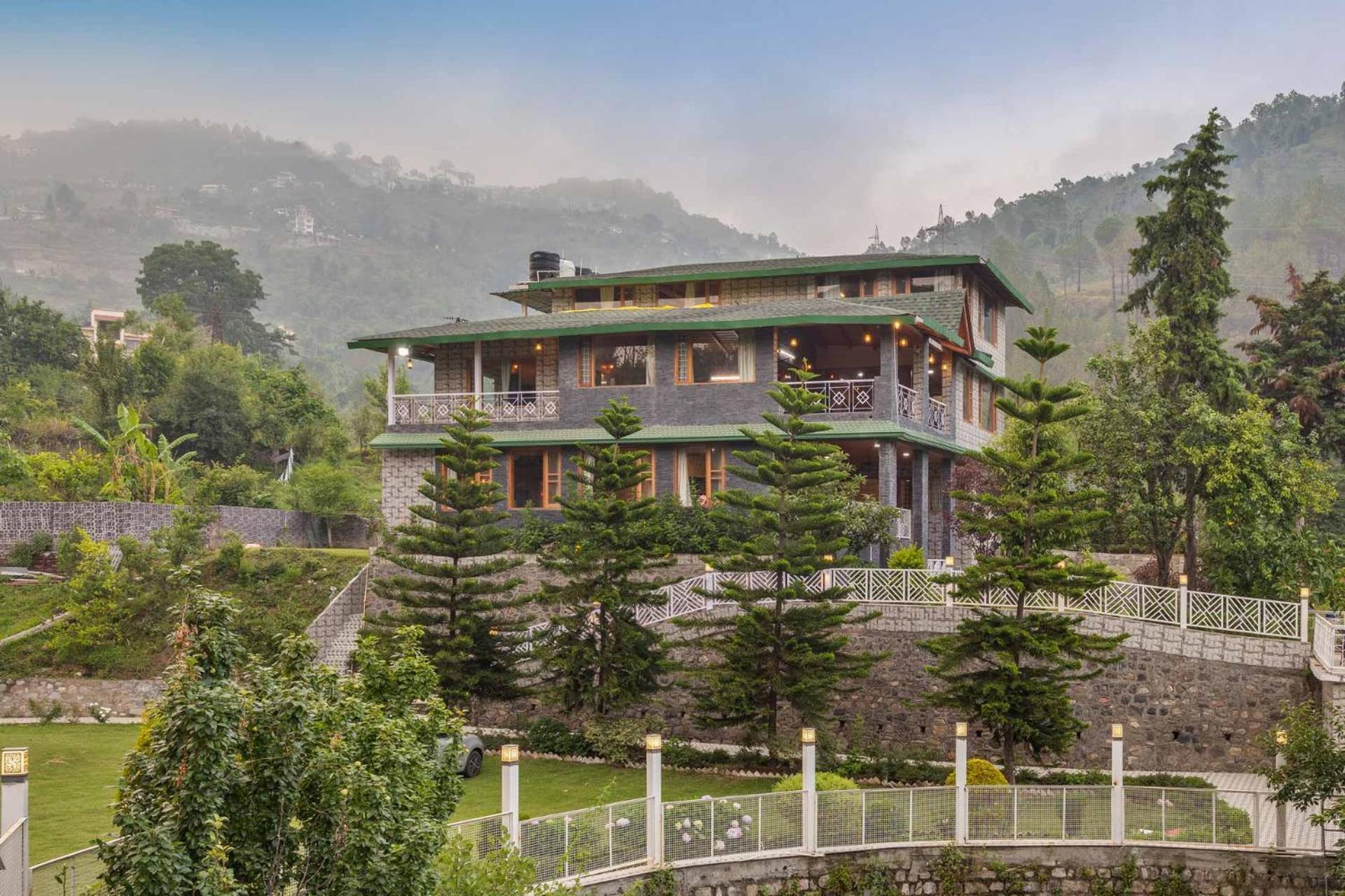 Vintage Retreat by VEO - Part of StayVista view 3
