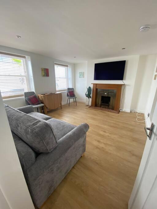 Hastings Vacations - Relaxing costal retreat sleeps four people - Property Image 6