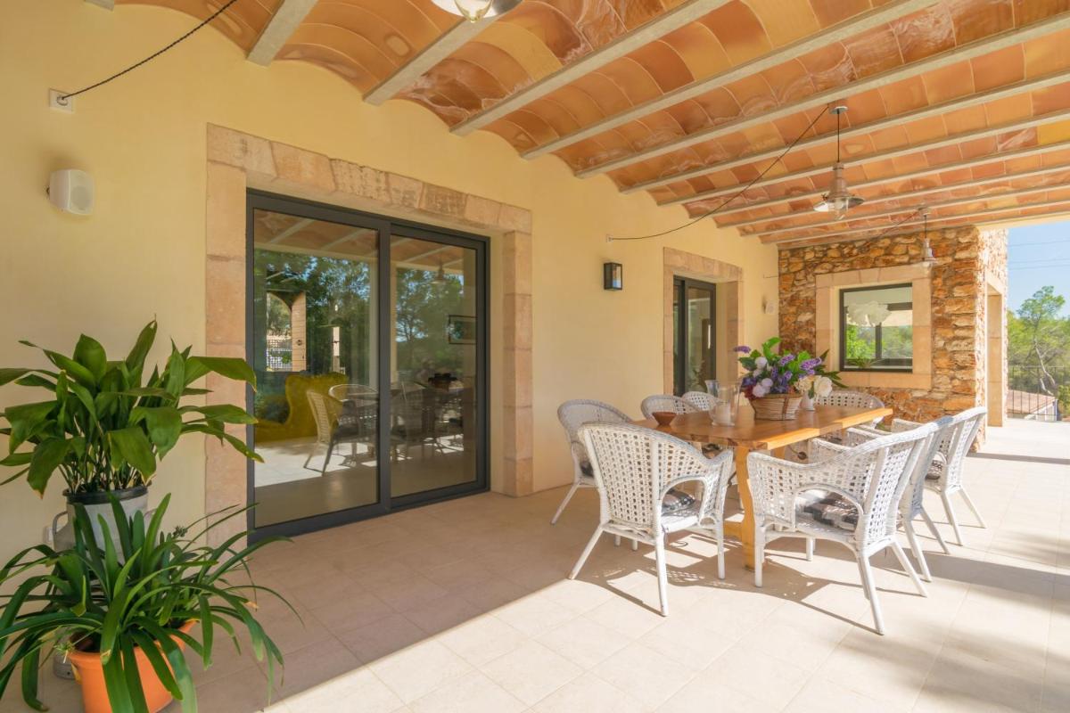 Villa Pins