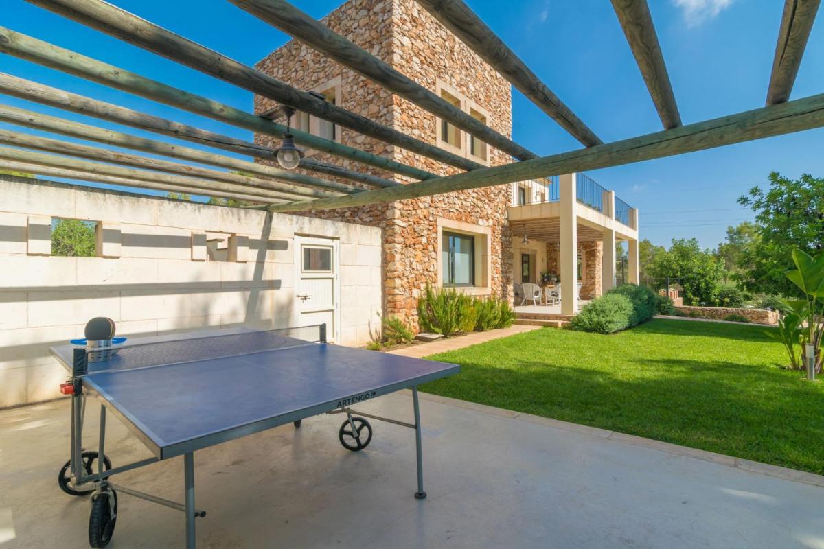 Villa Pins