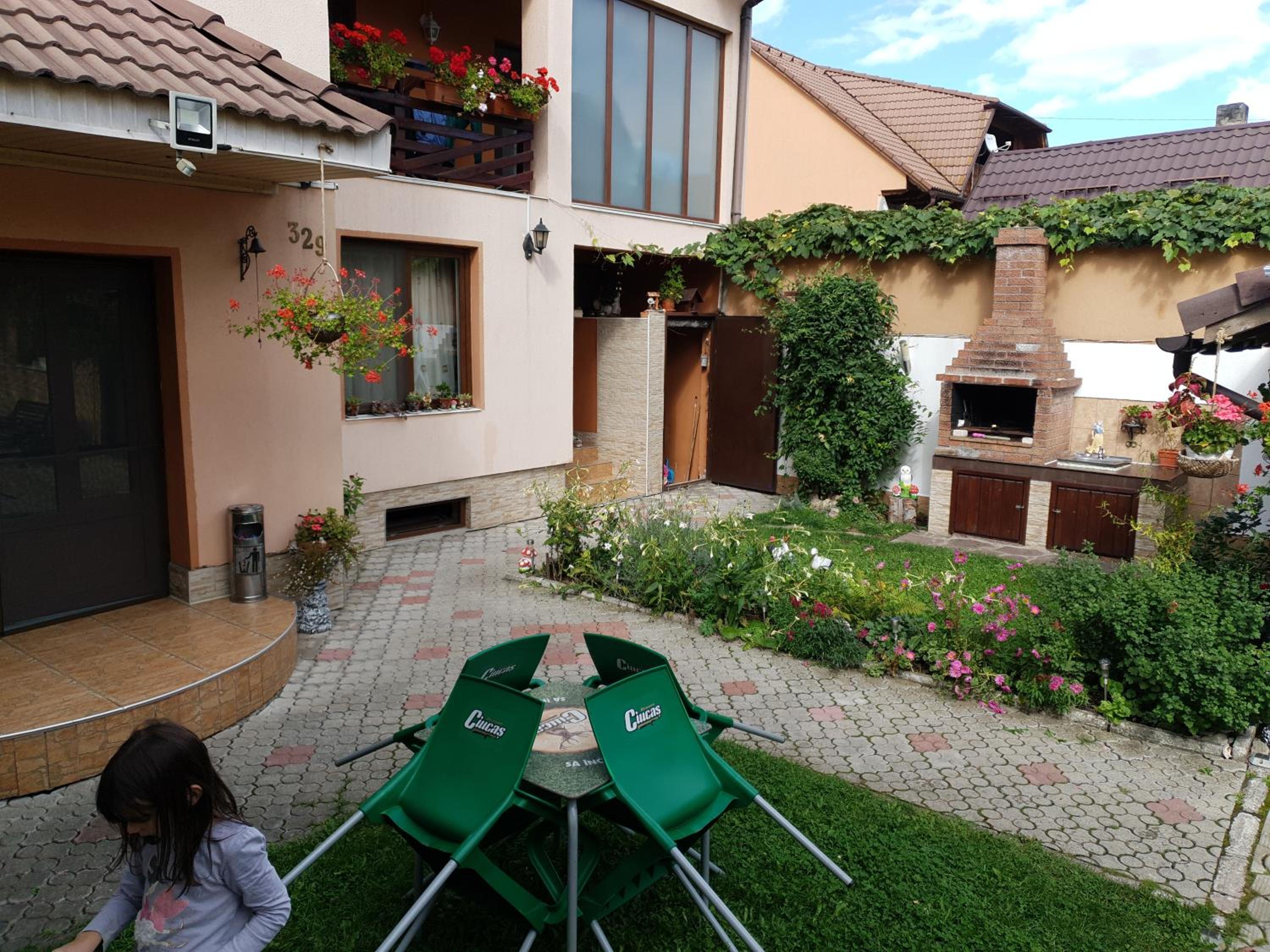 Casa Nicoladis view 2