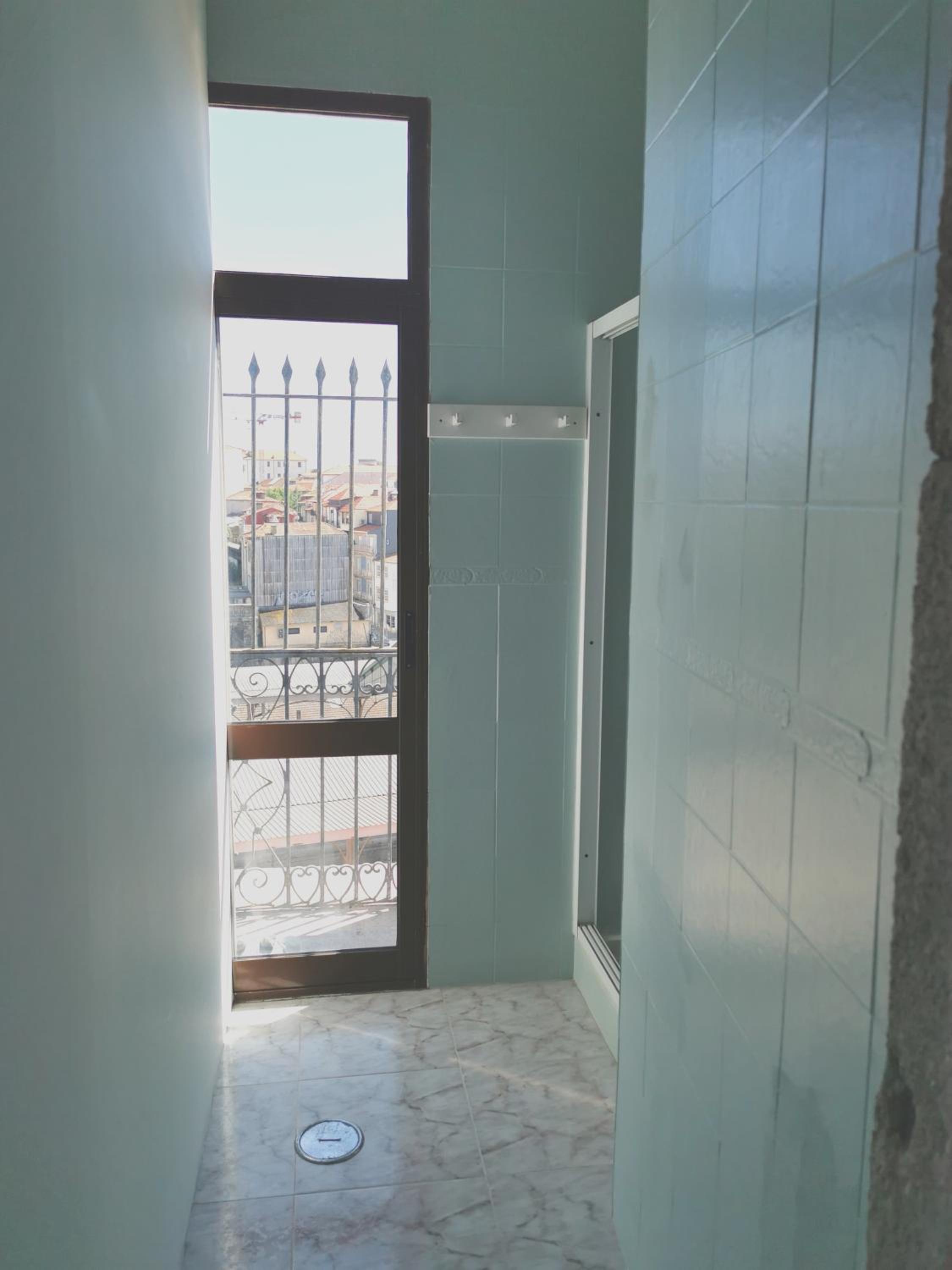 Finu Oporto Apartments view 5