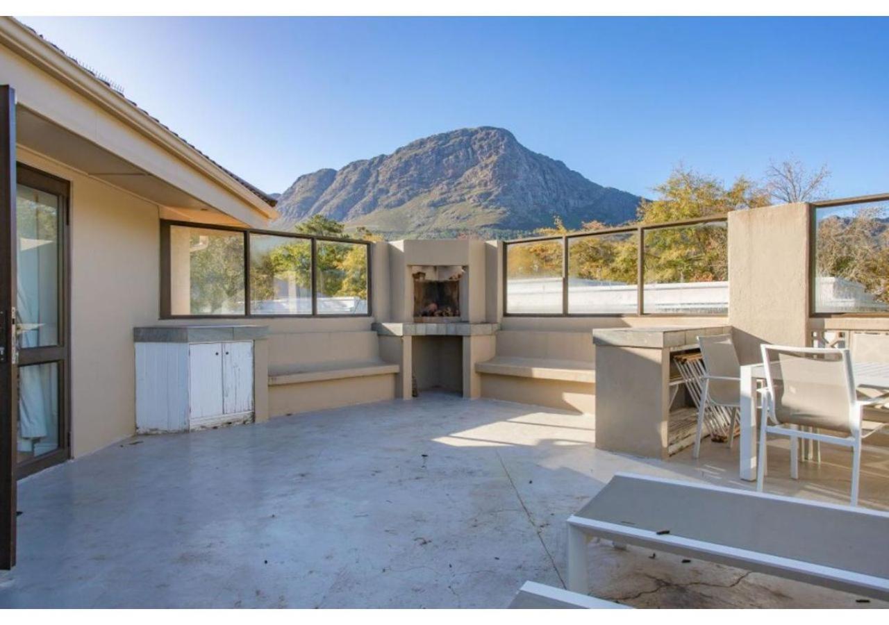 Florin’s Crest 3 Bedroom Villa, Franschhoek