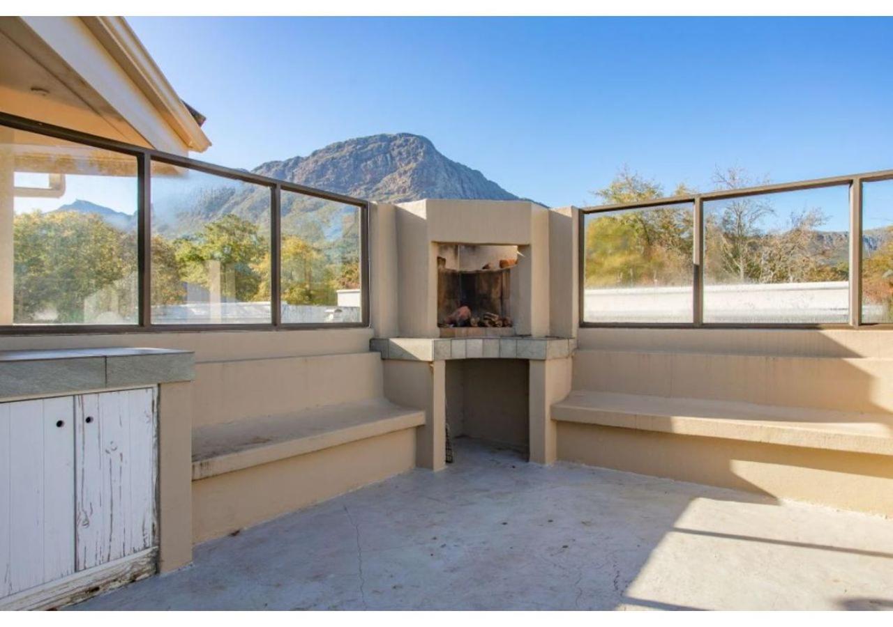 Florin’s Crest 3 Bedroom Villa, Franschhoek