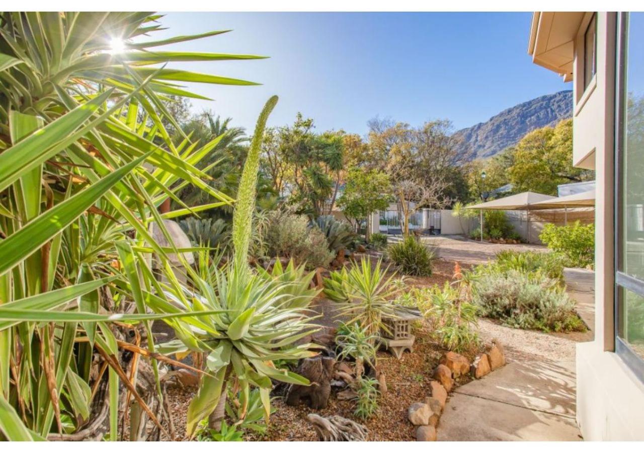 Florin’s Crest 3 Bedroom Villa, Franschhoek