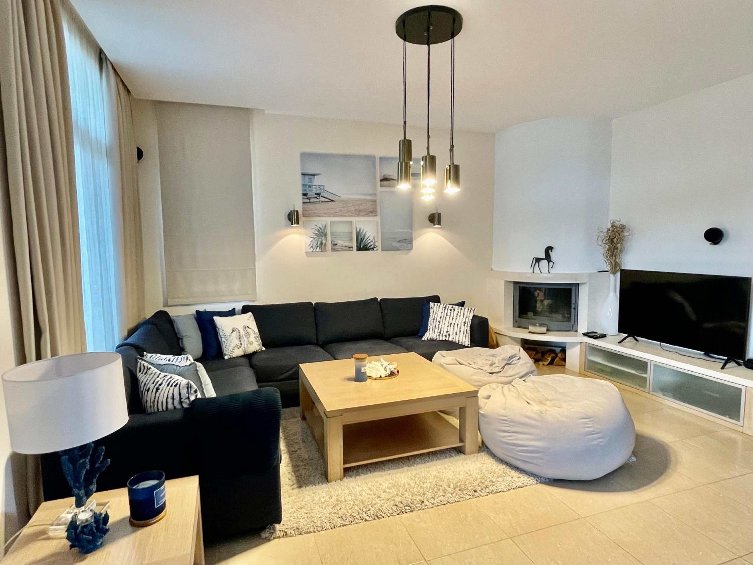 Private seaview villa in BlackSeaRama - 1st line view 5
