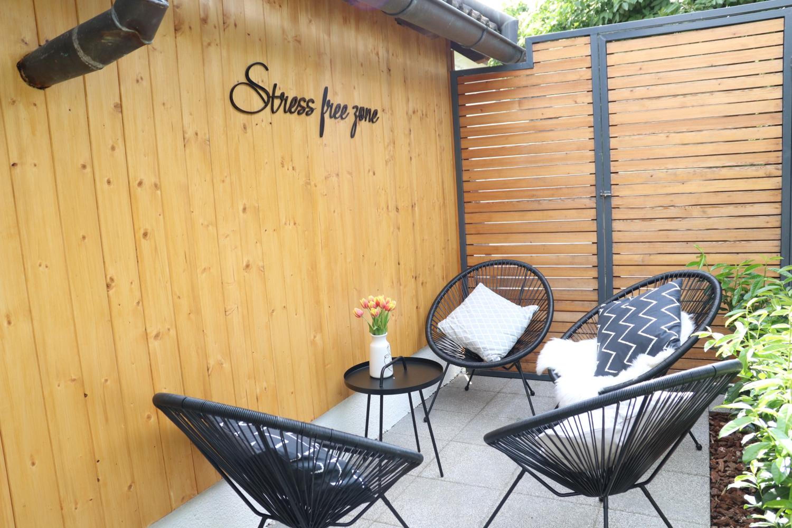 Lusht'n apartma view 2